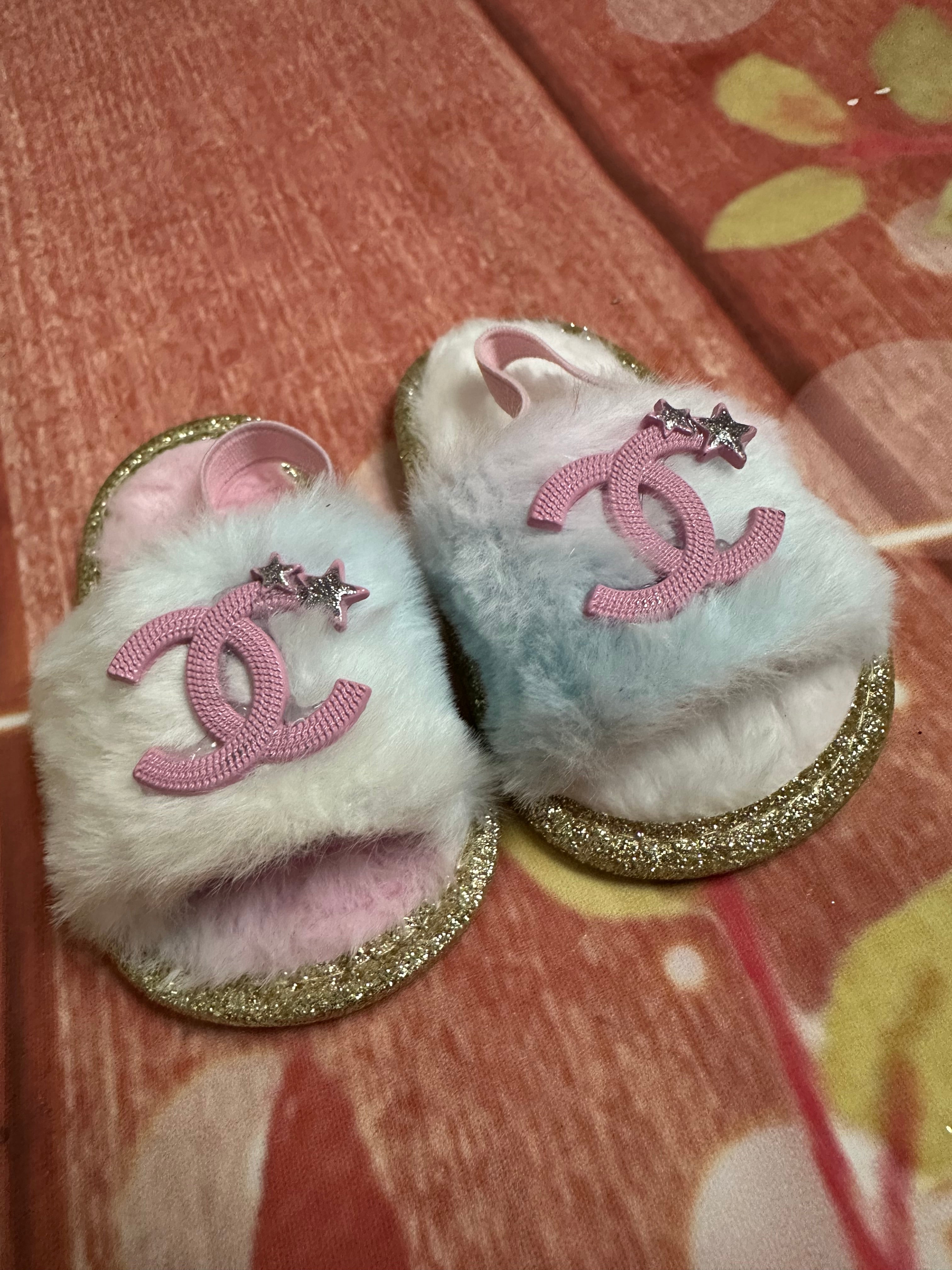 Size 1 baby fur slippers