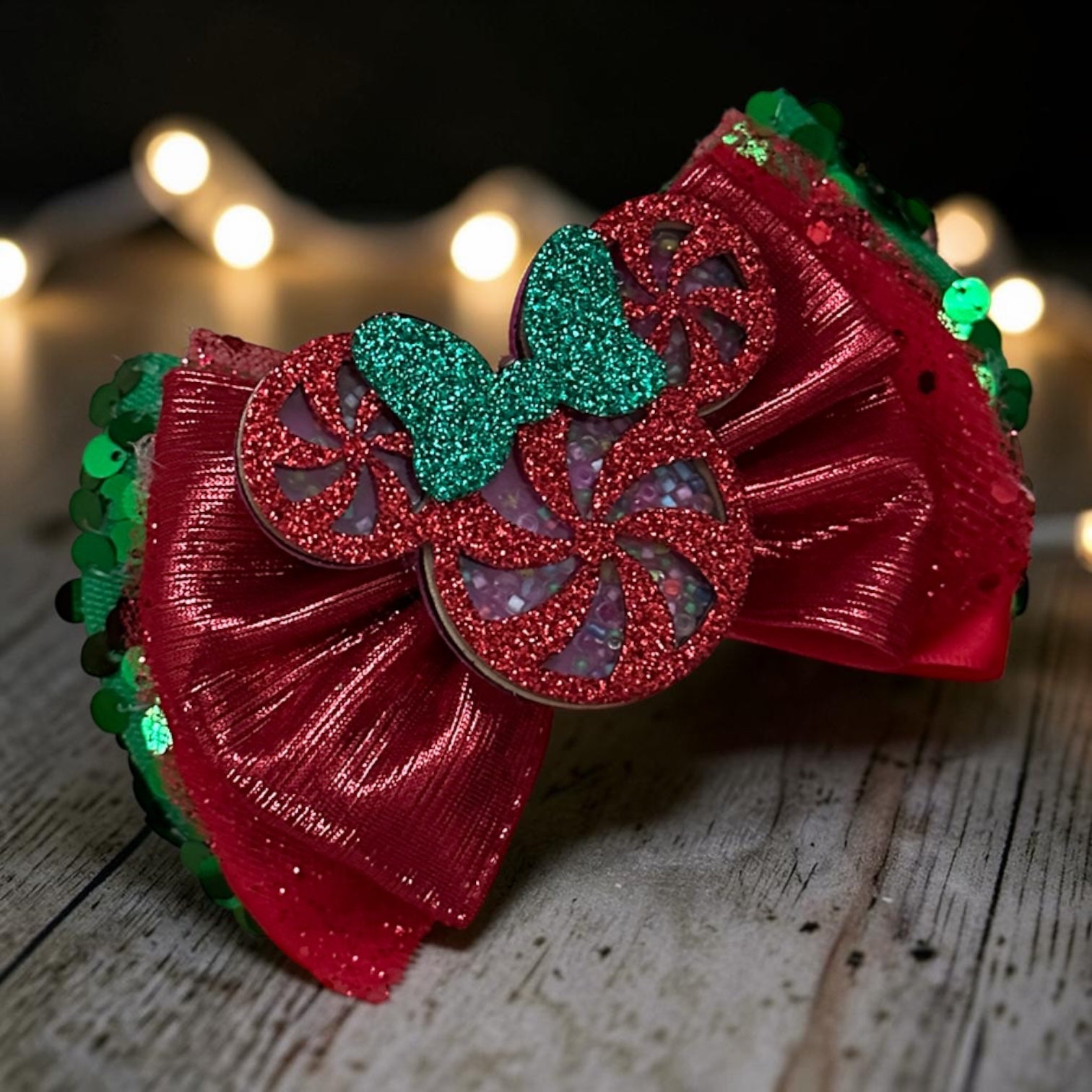 Christmas Disney piggy clip