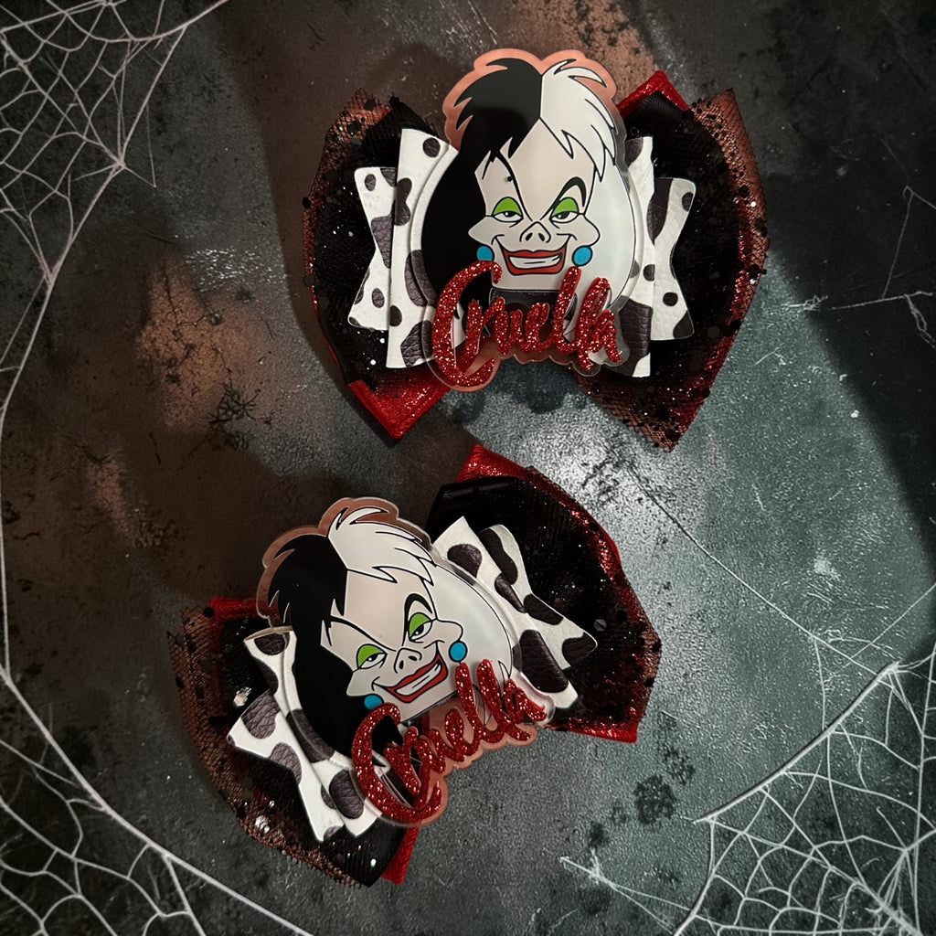 XL piggy bow cruella
