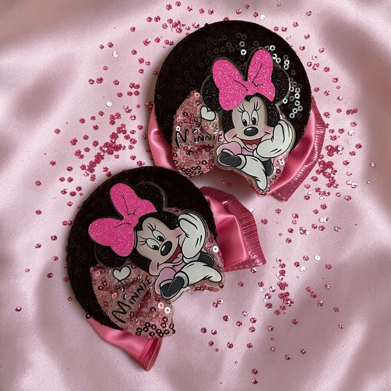 Xl Minnie Mouse mouse ear piggy set