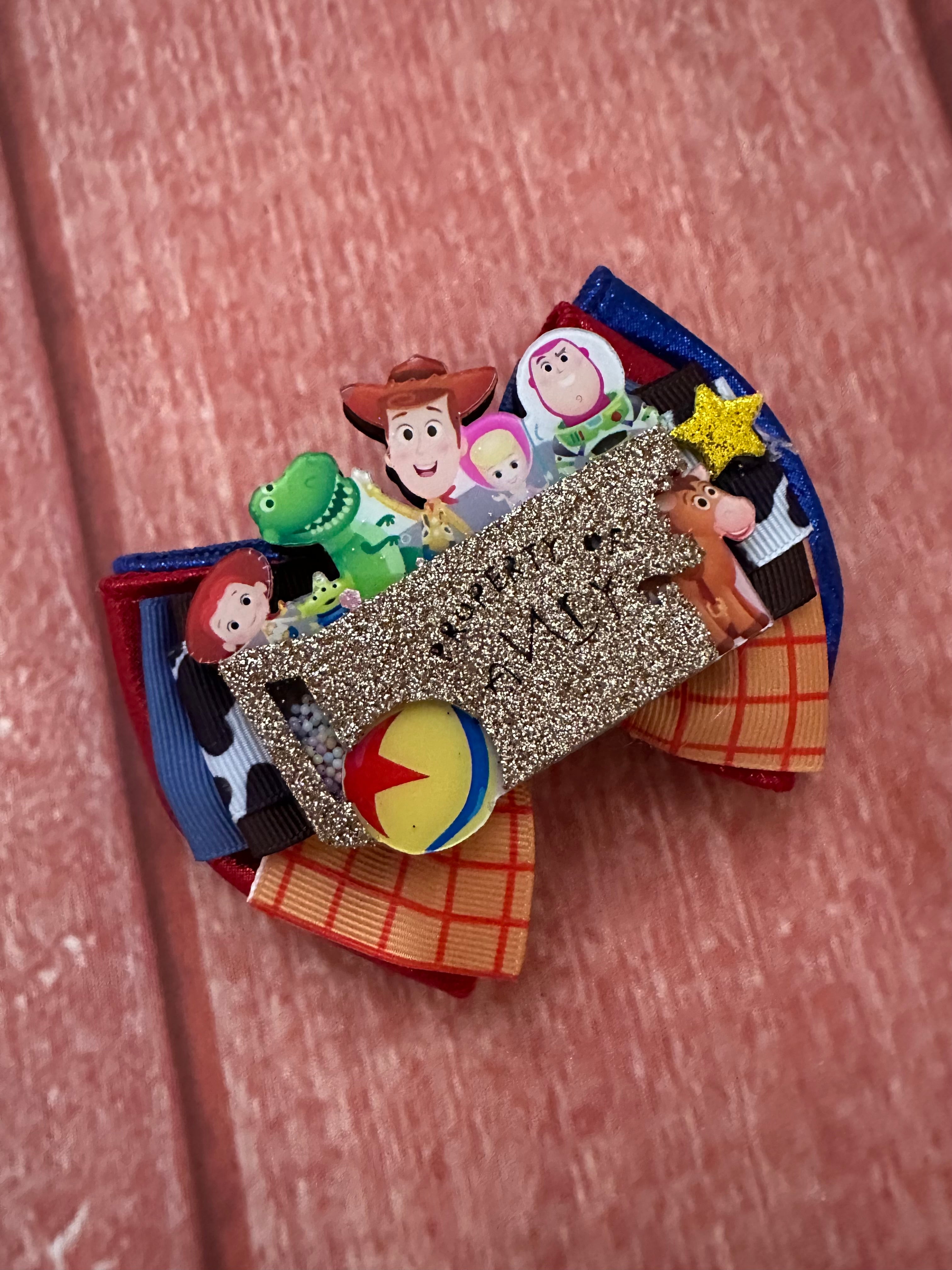 Xl piggy size Toy Story hair Clip