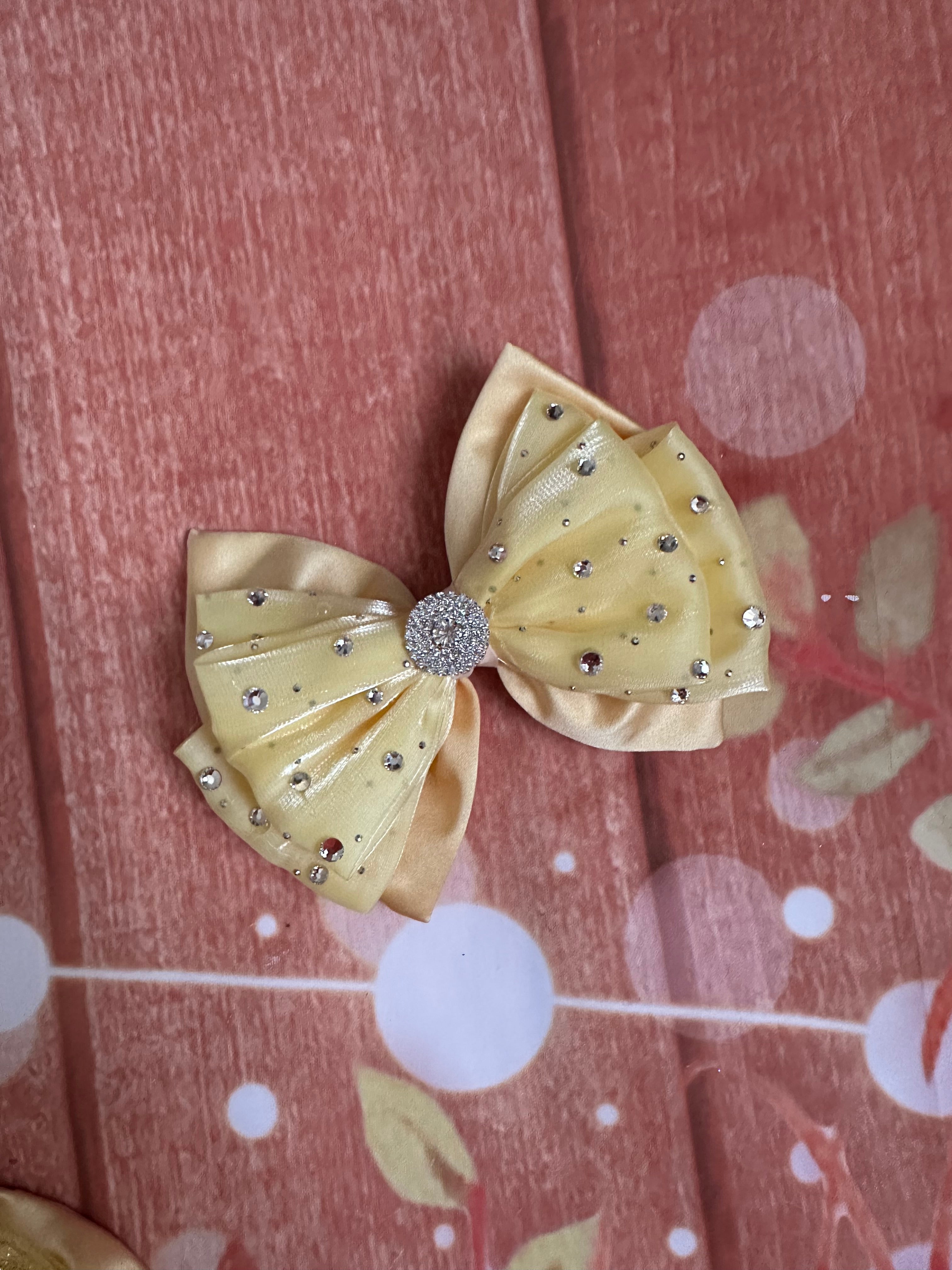 5 inch yellow hair clip