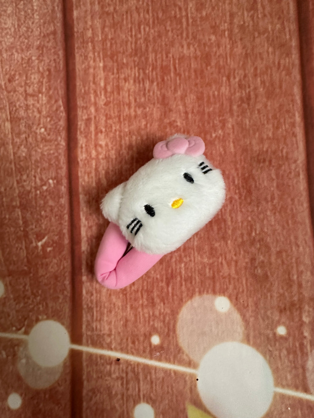 Jumbo soft plushy hello kitty clip