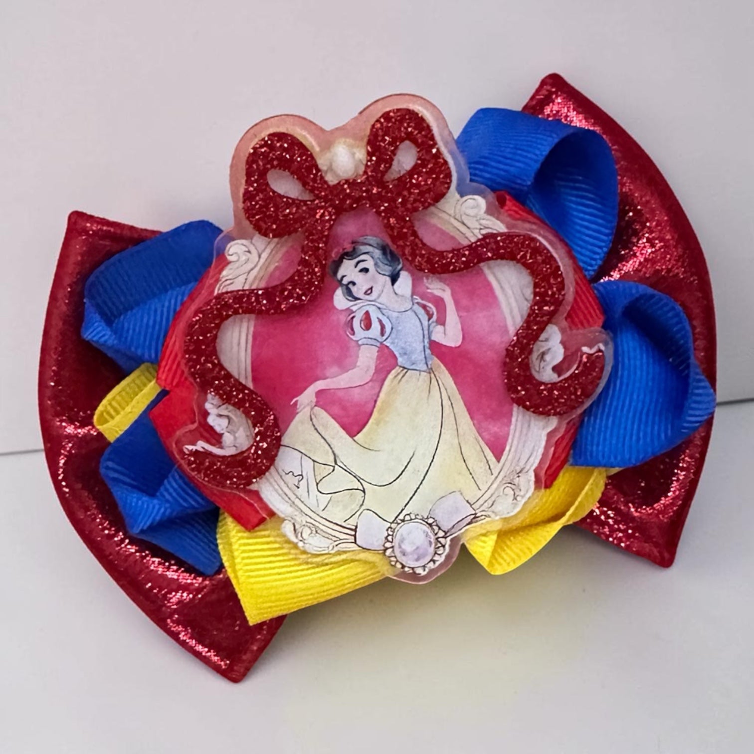 Snow White piggy clip
