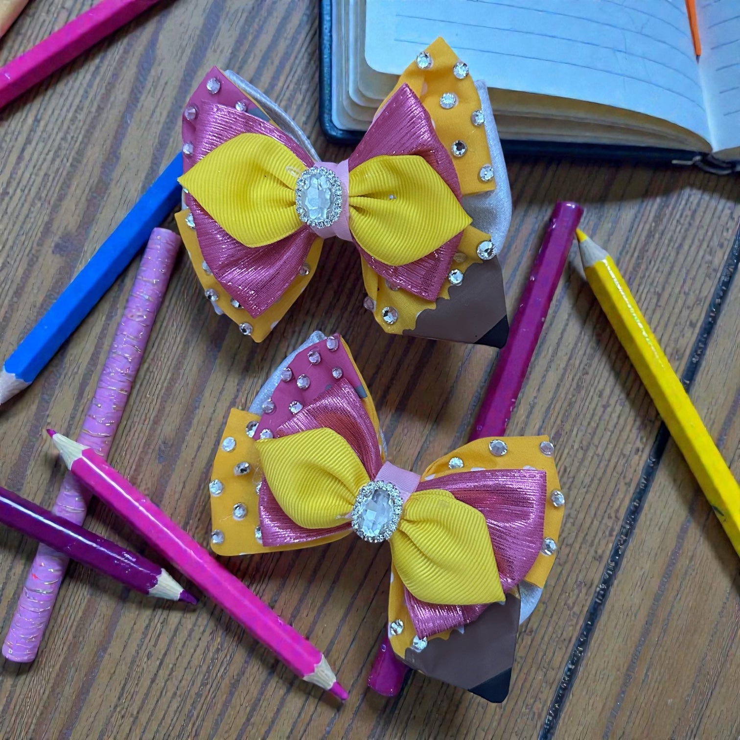 Back to school pencil piggy clip