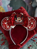 Minnie Mouse mouse ears