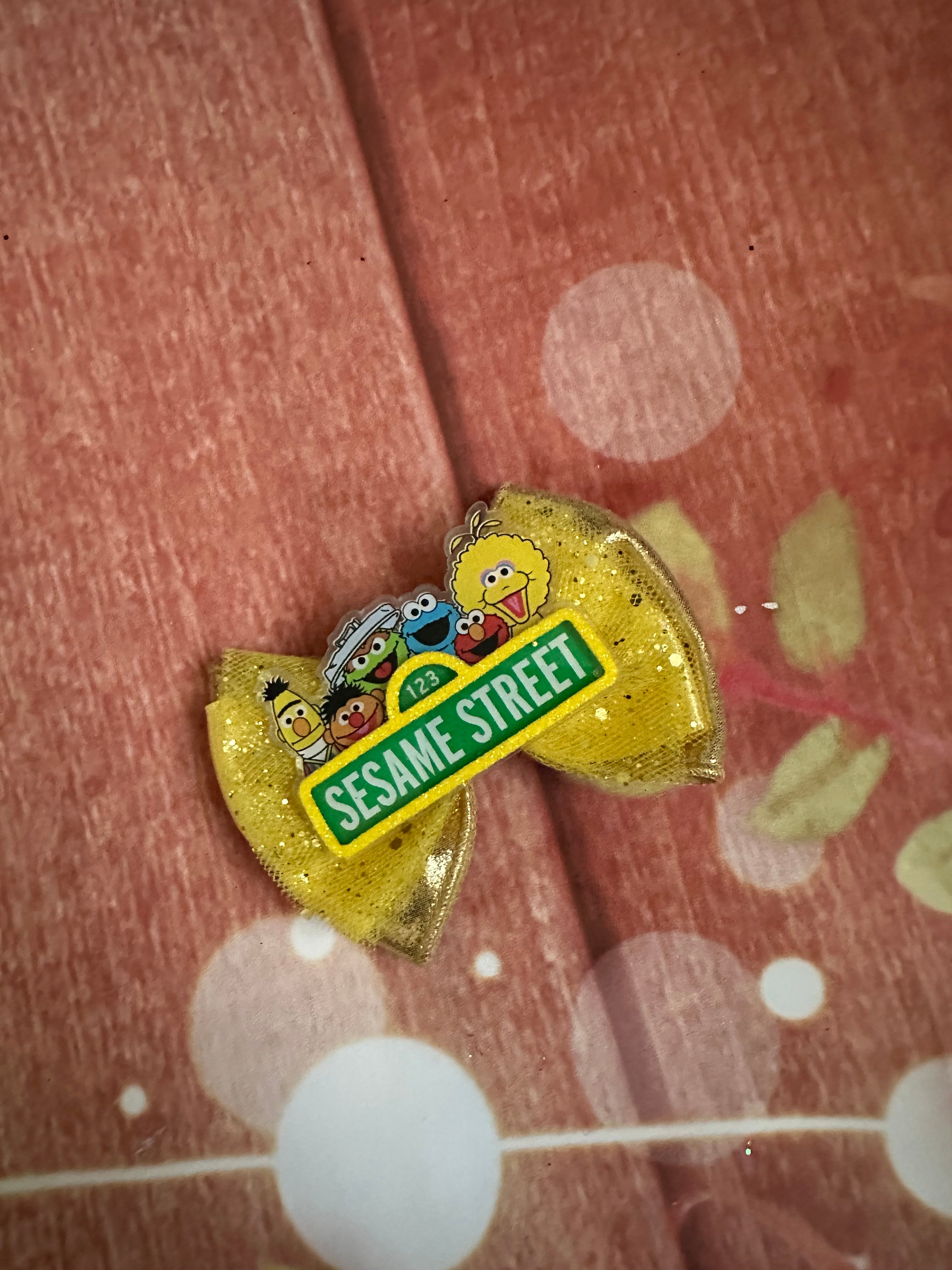 Sesame Street piggy clips