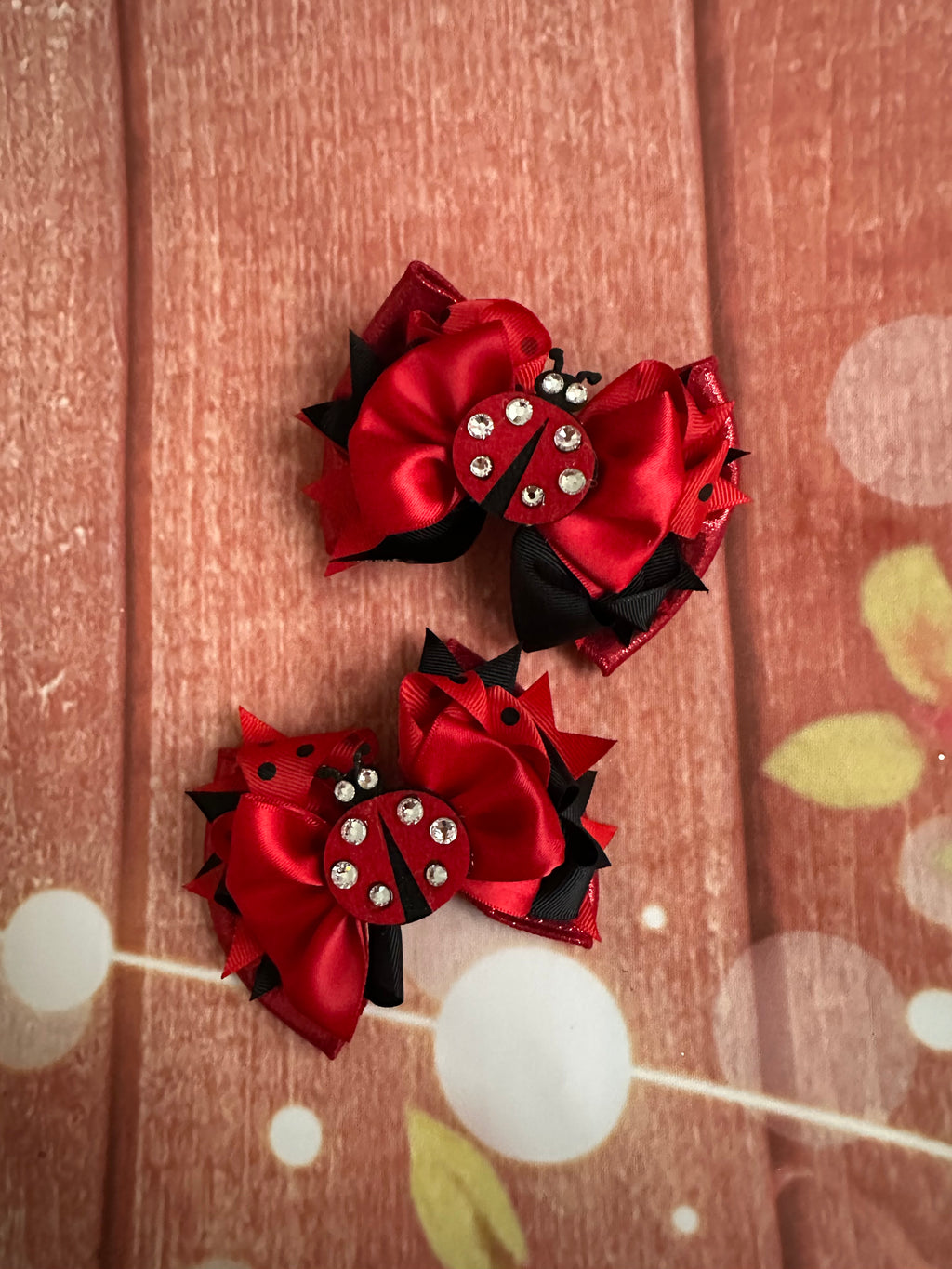 Lady bug xl pigtail set
