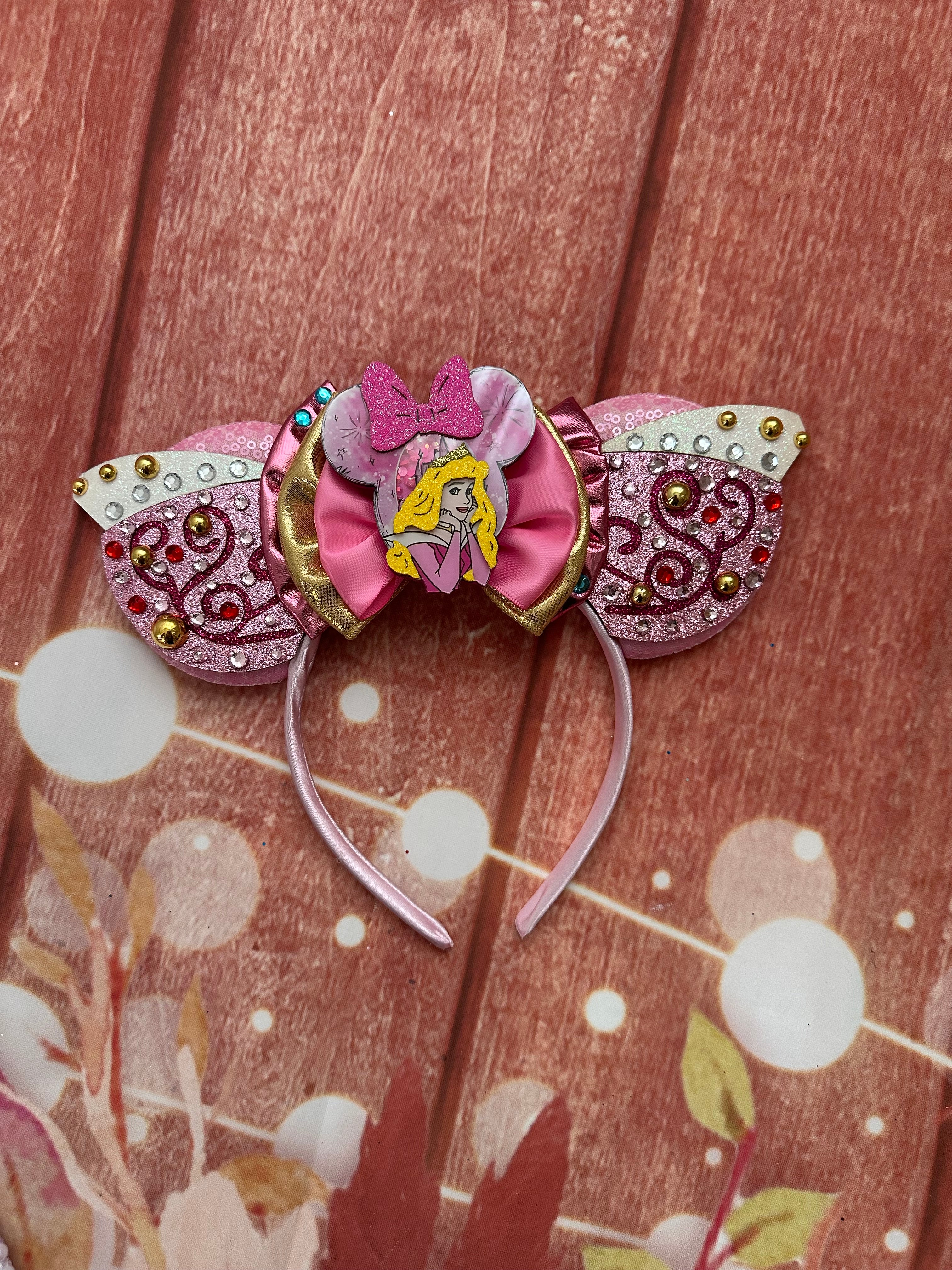 Sleeping beauty mouse ears