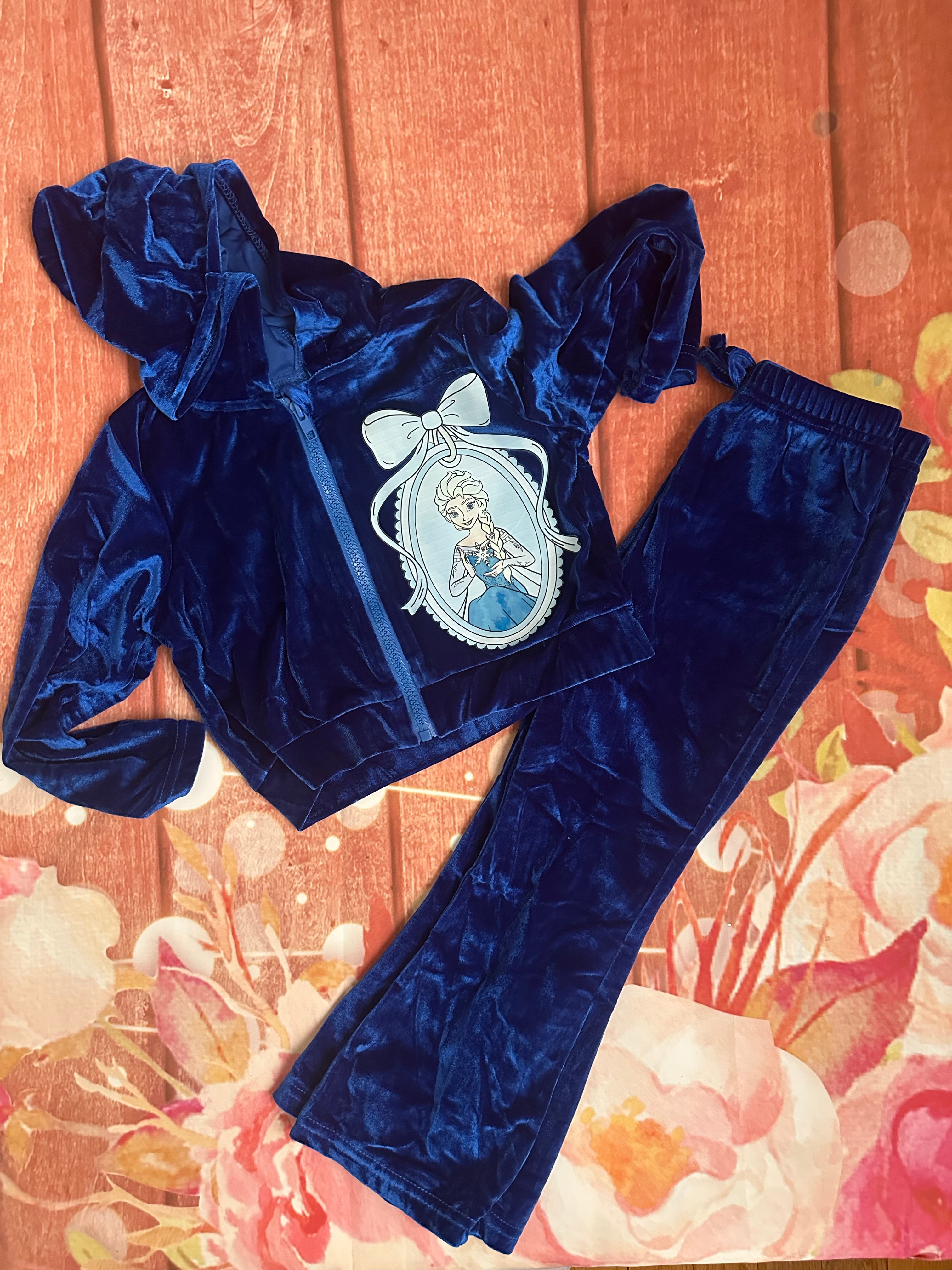 5y Elsa frozen lounge set
