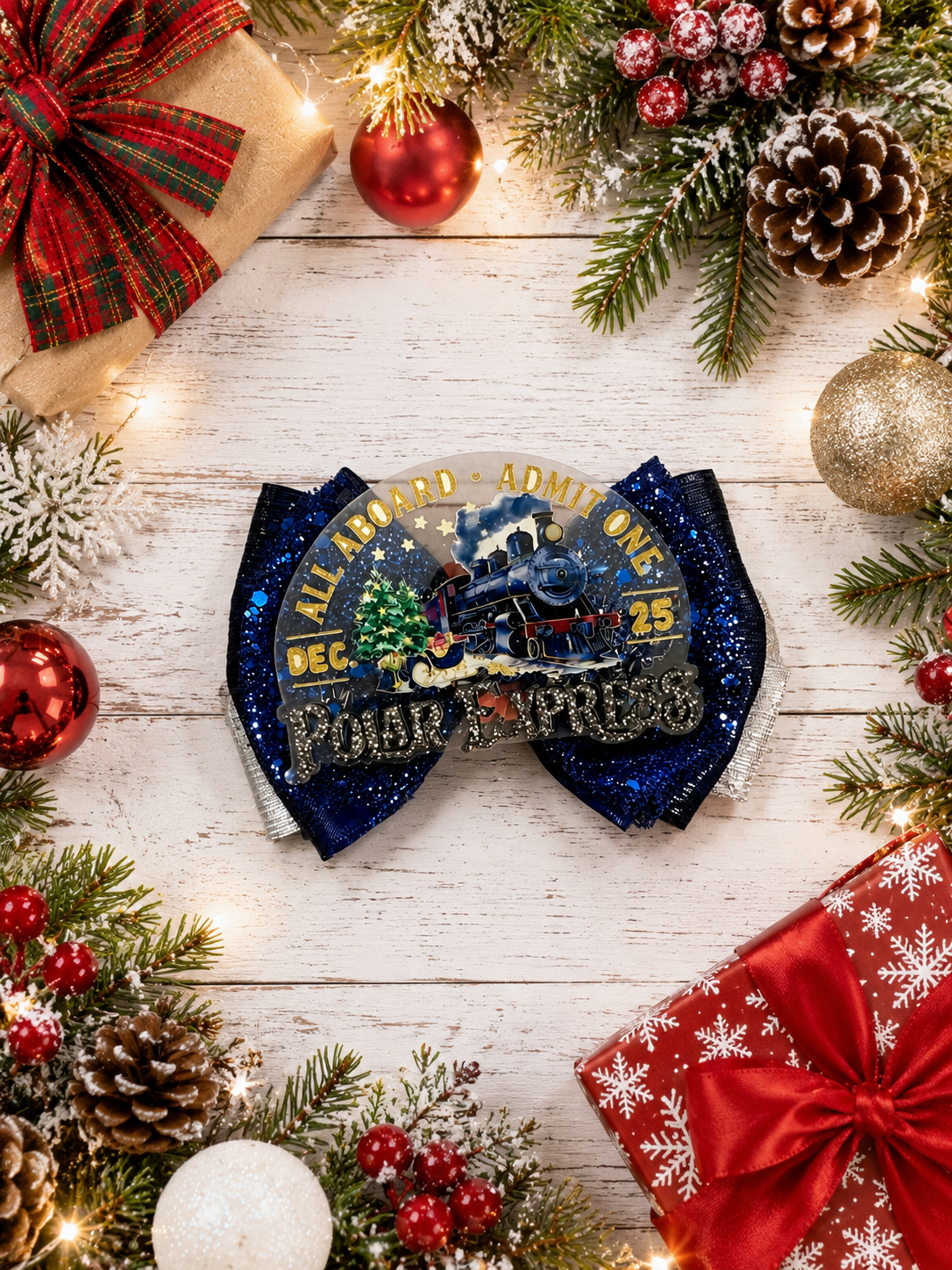Polar express piggy  bow