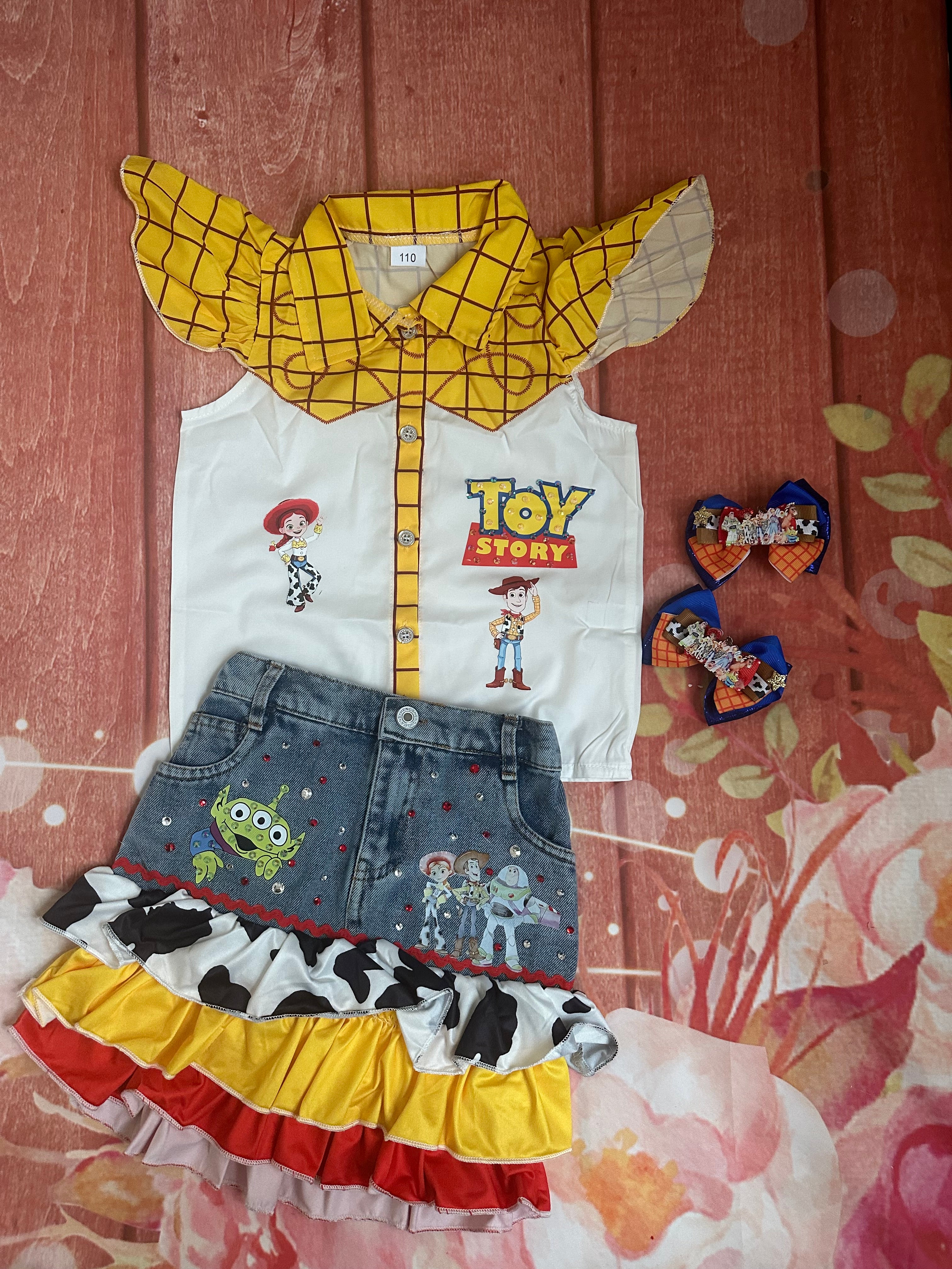 4y Toy Story set with piggys