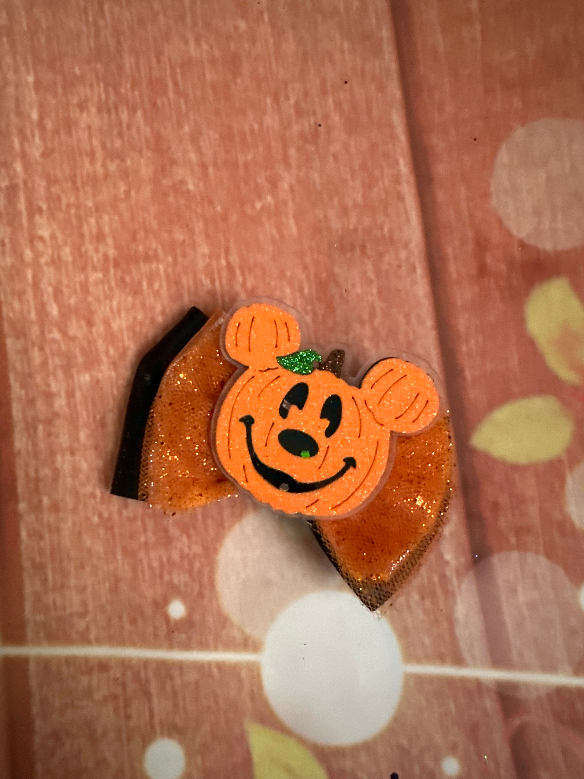 Piggy size Halloween hair bow
