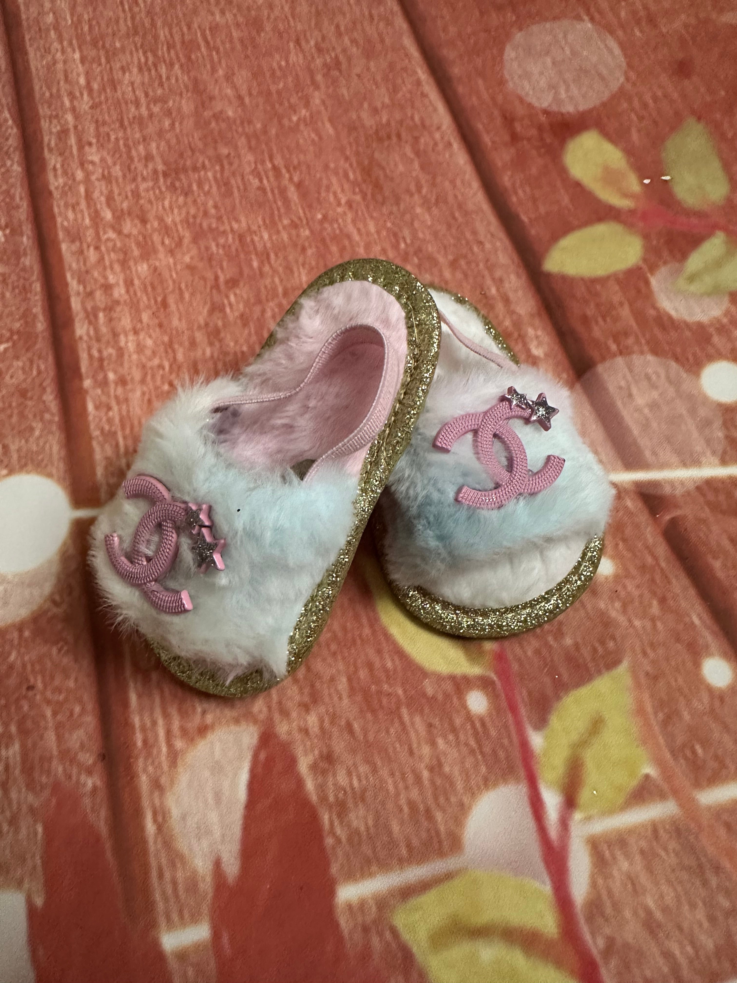 Size 1 baby fur slippers