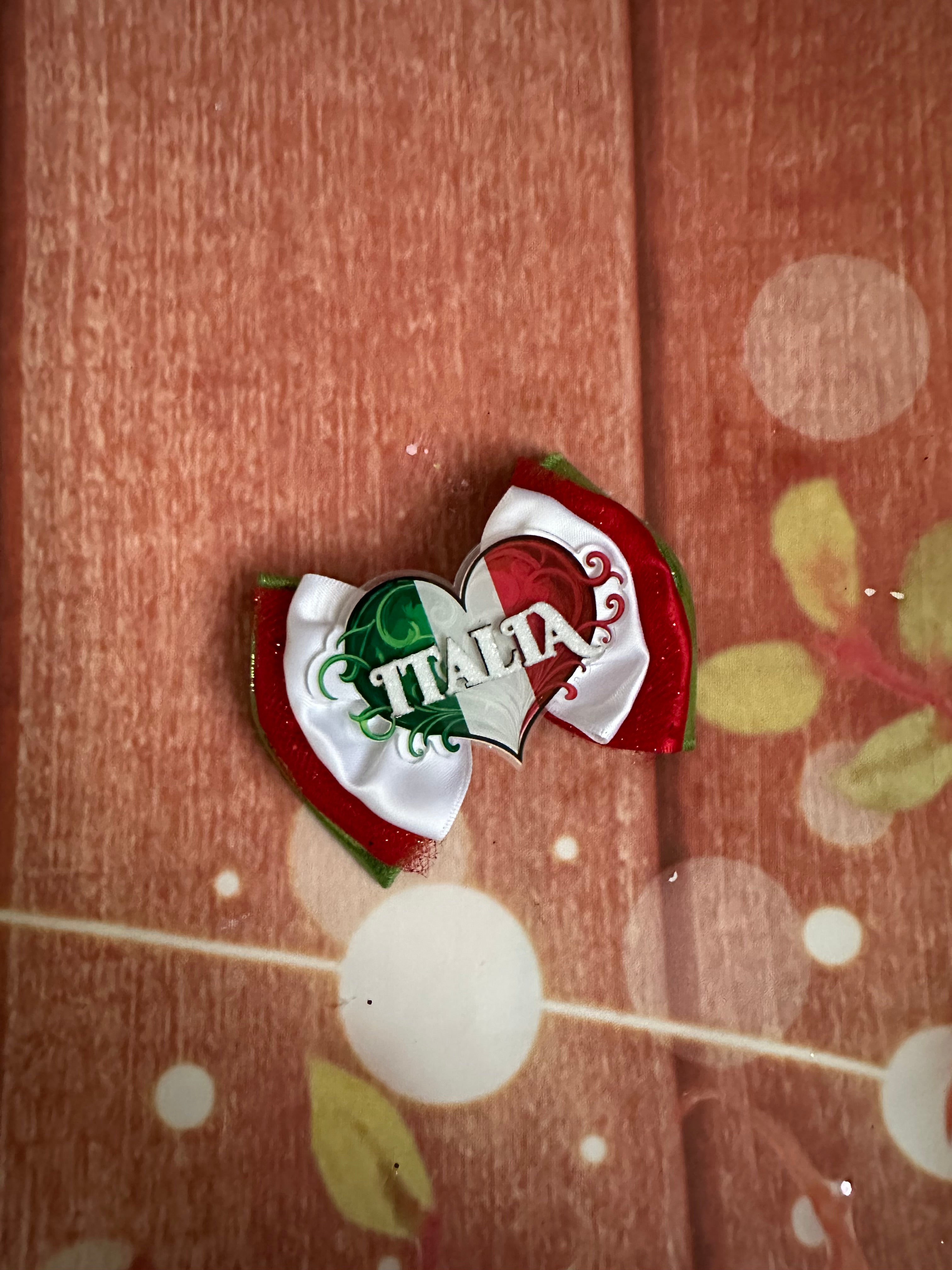 Italy Italian piggy bow