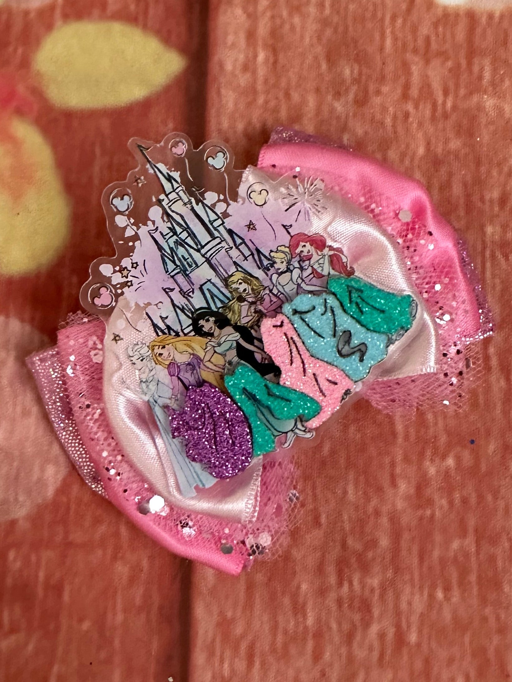 Princess piggy bow
