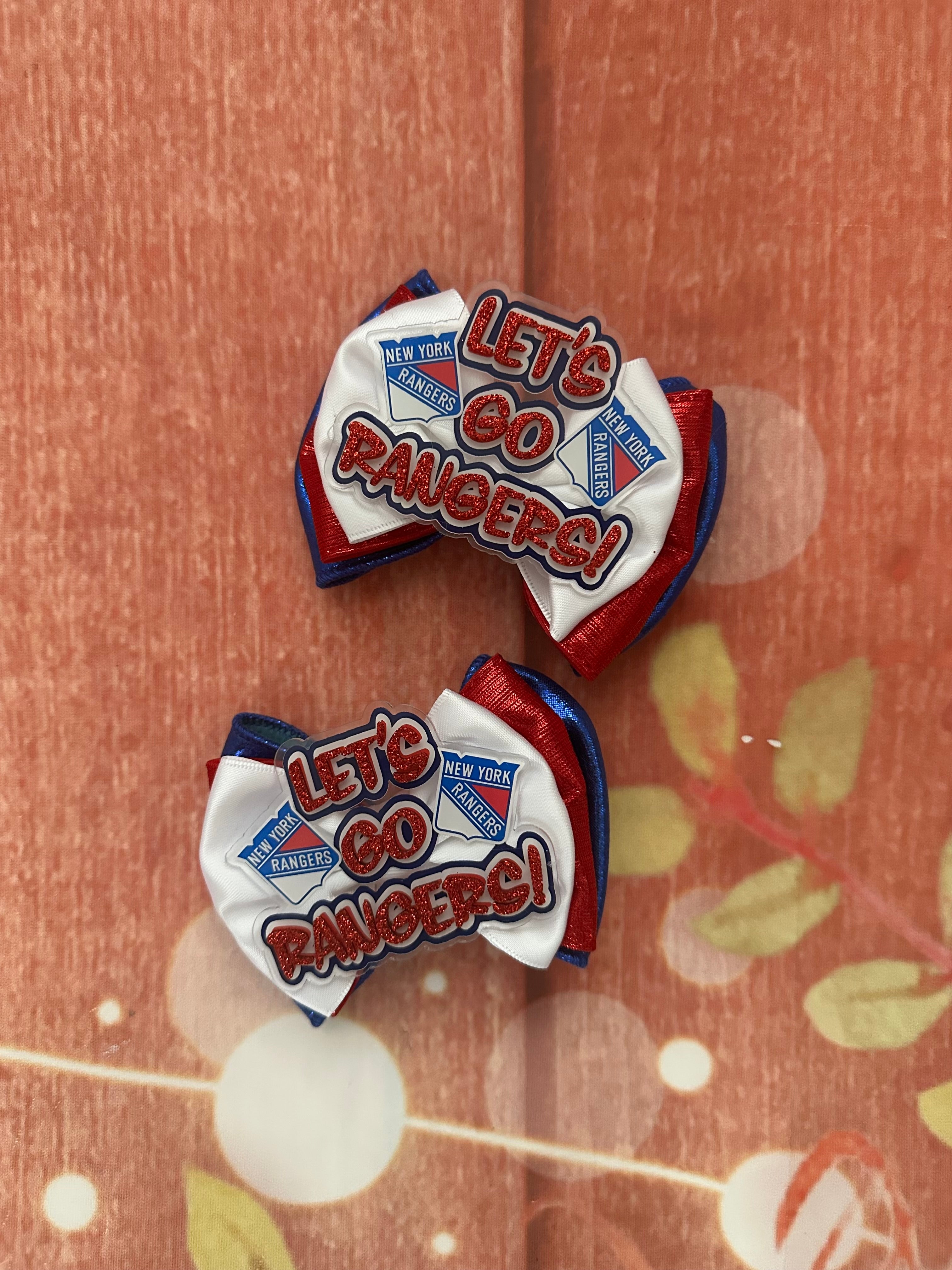 Rangers hockey bows