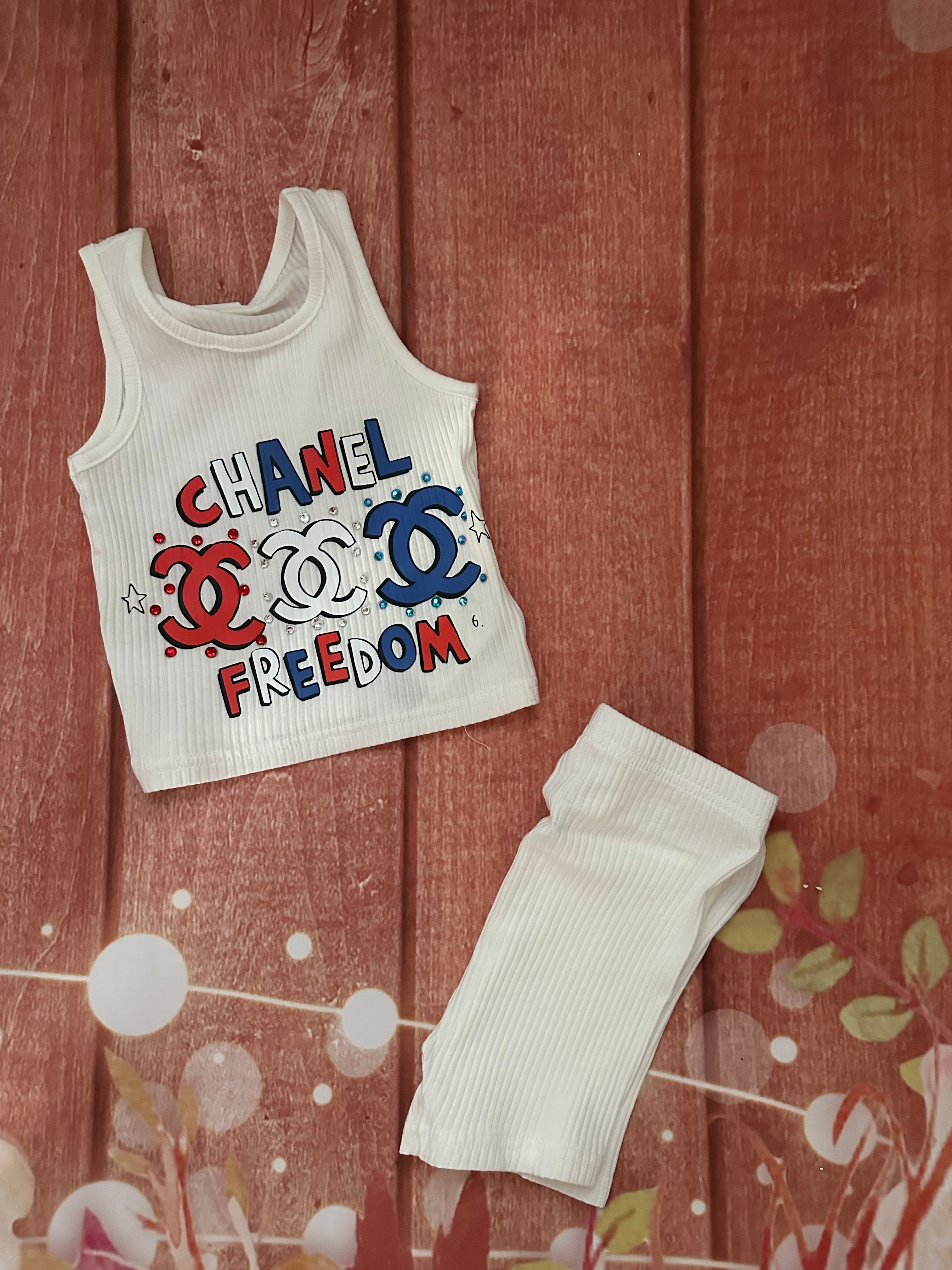18/24 USA short set
