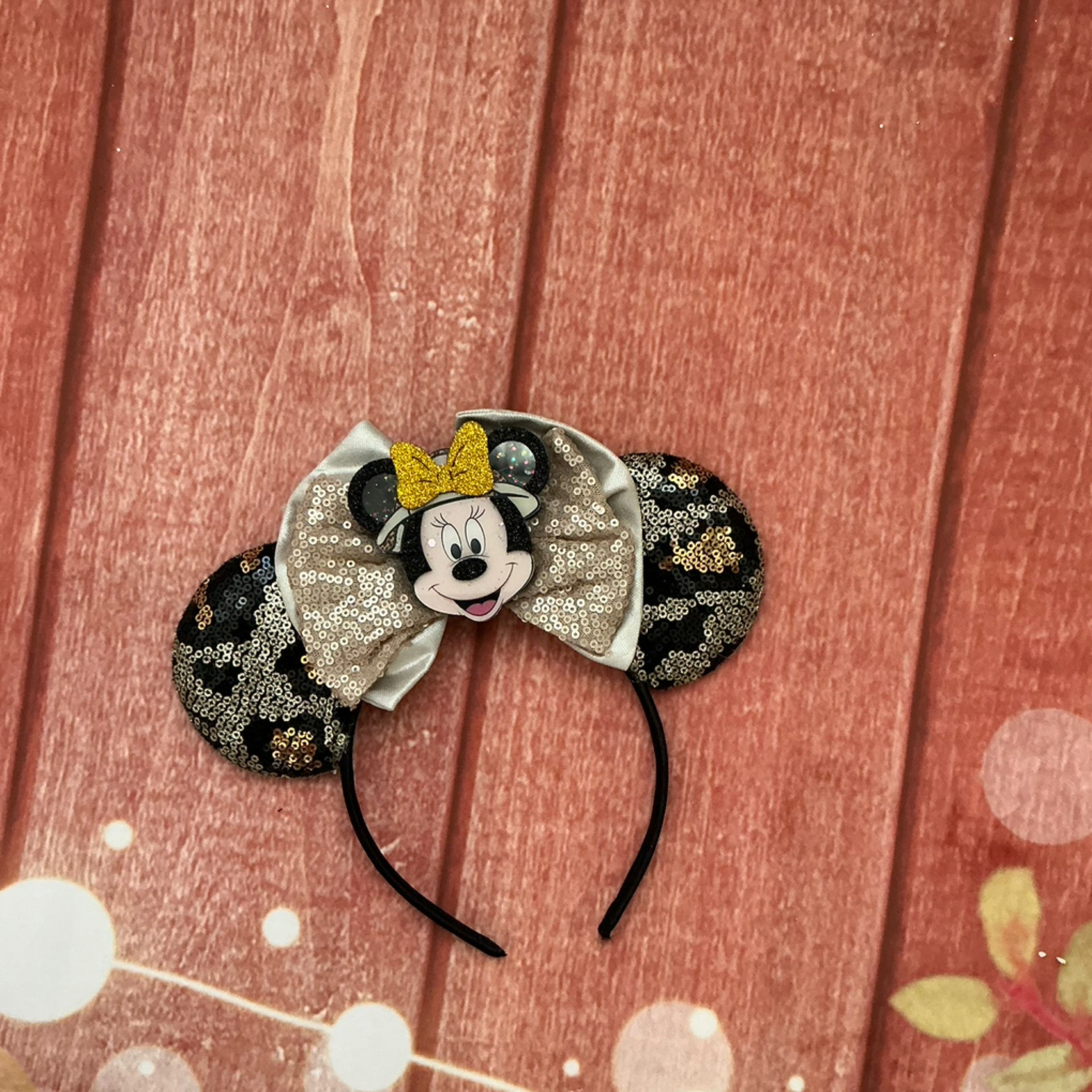 Animal kingdom mouse ears