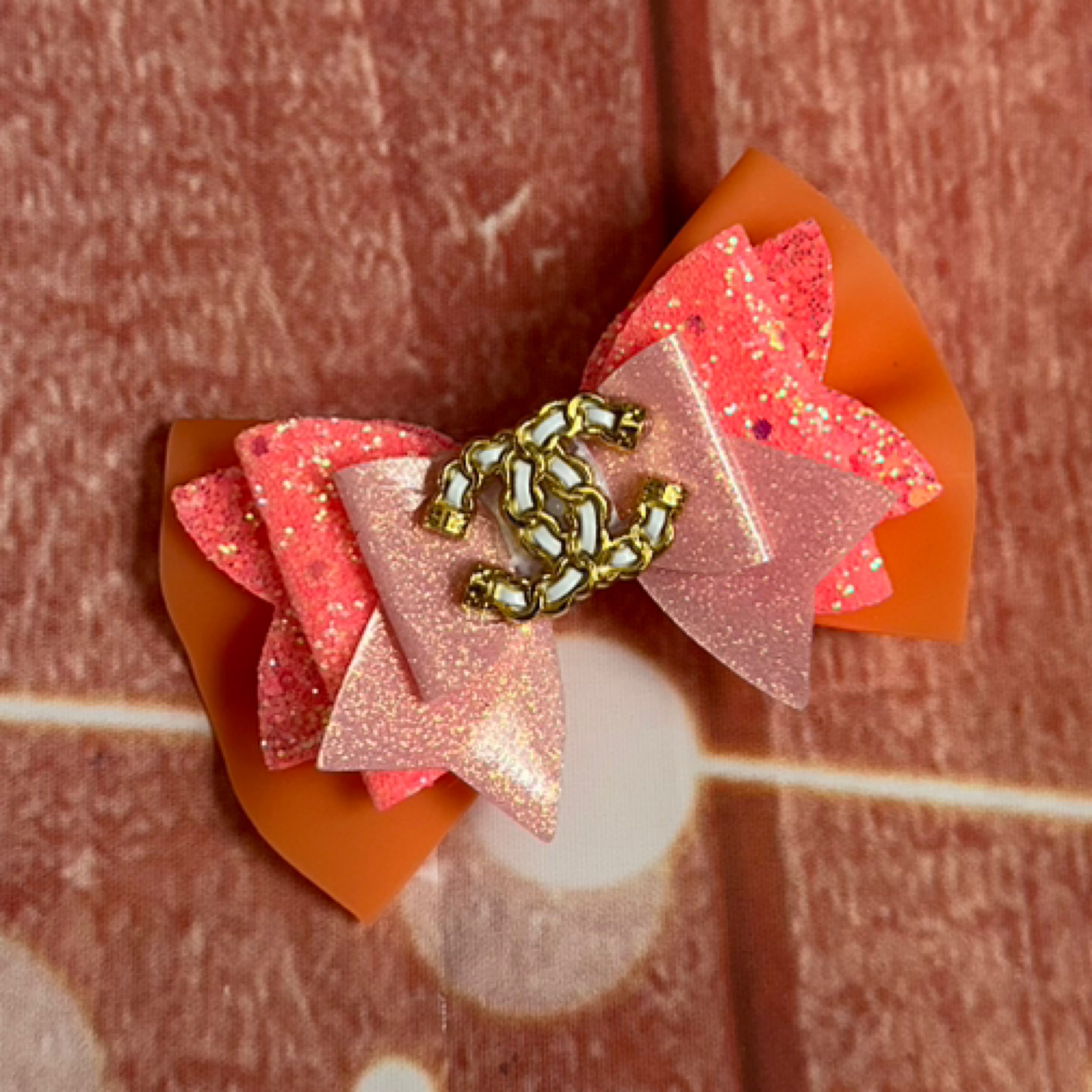 Piggy size pool bow sale
