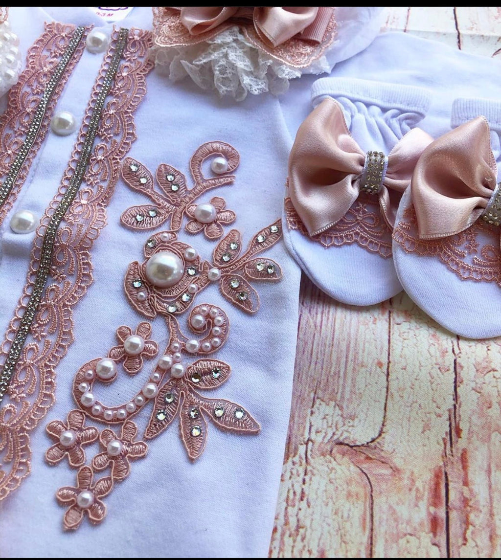 Baby coming home outfit