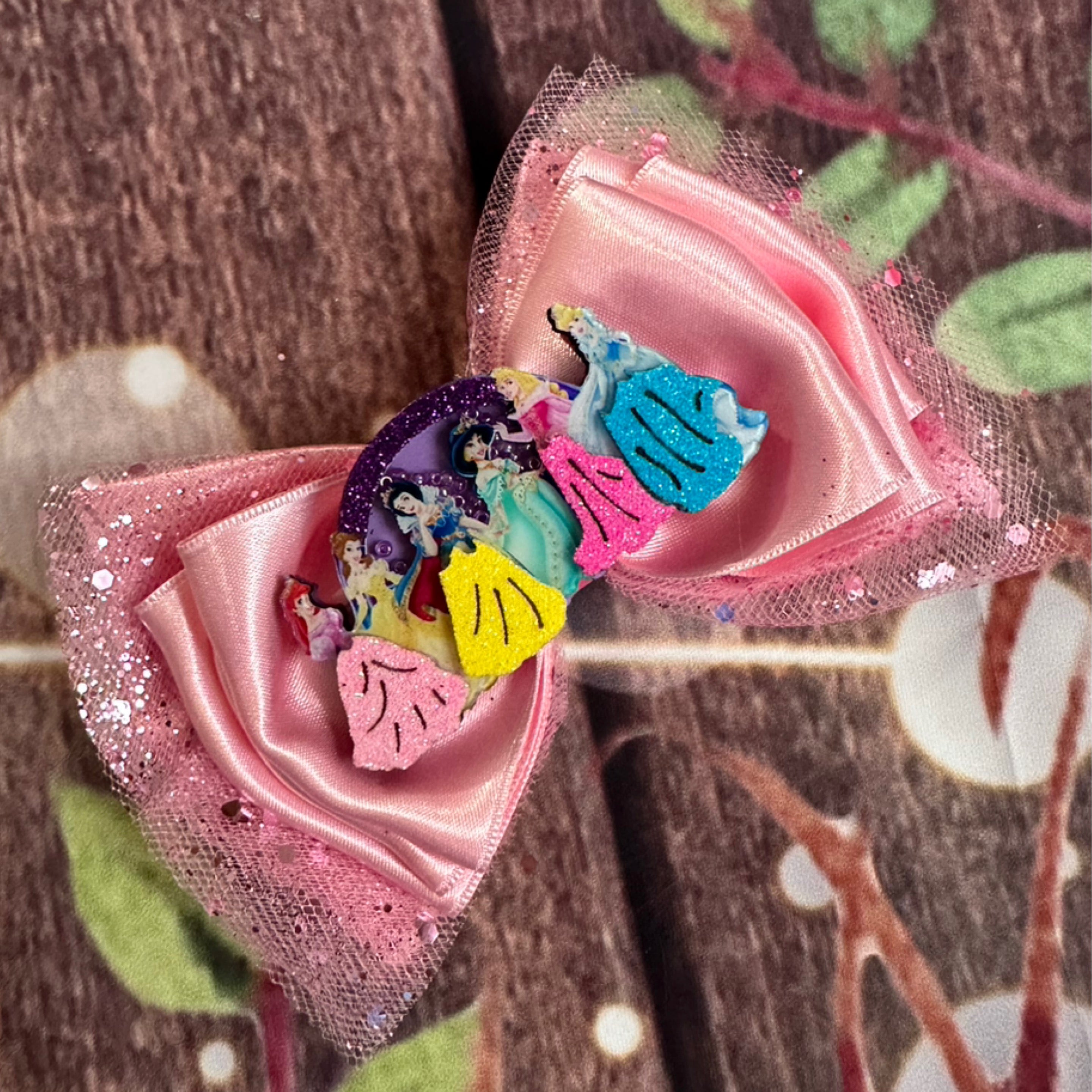 Princess tulle hair bow