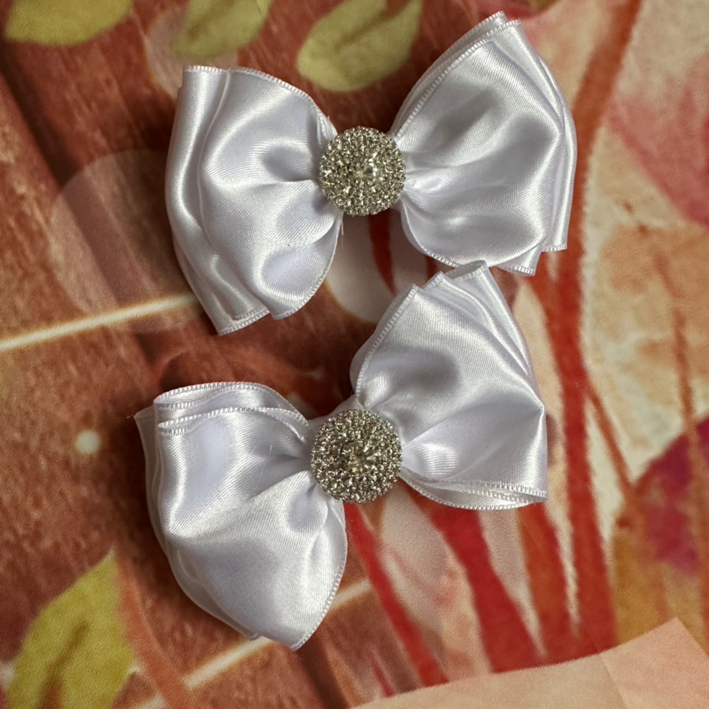 White pigtail set