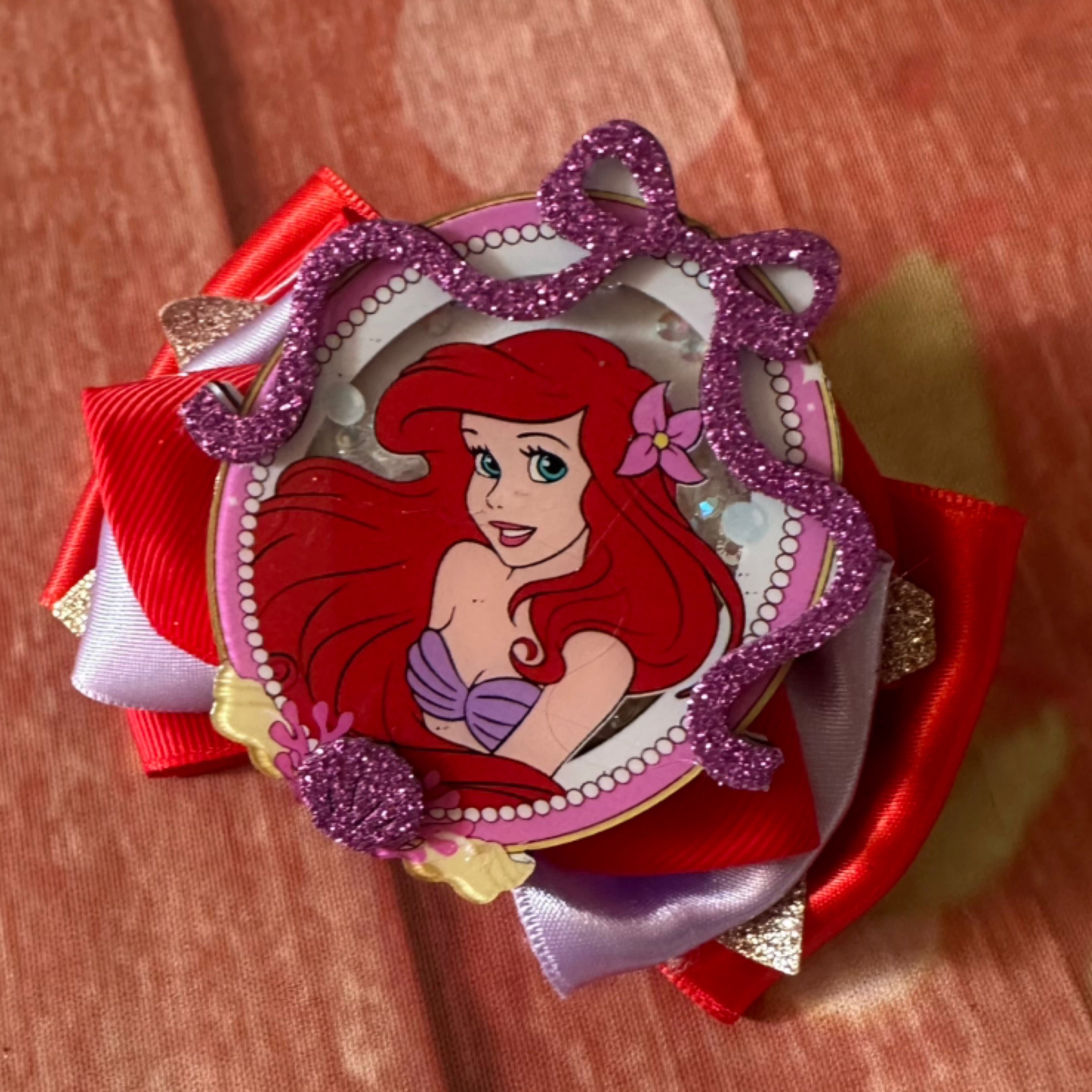 Piggy size hair clip