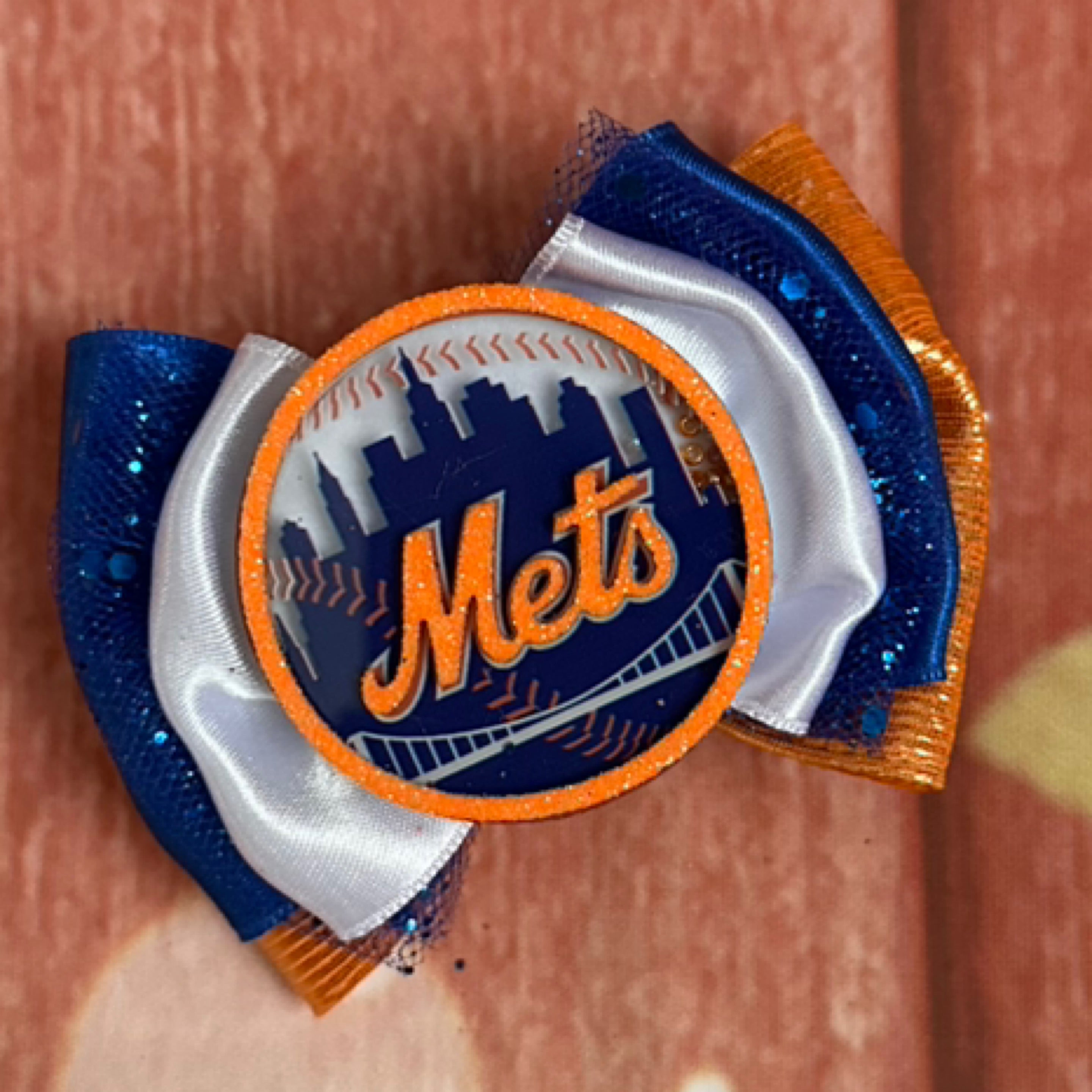 Mets single piggy clip