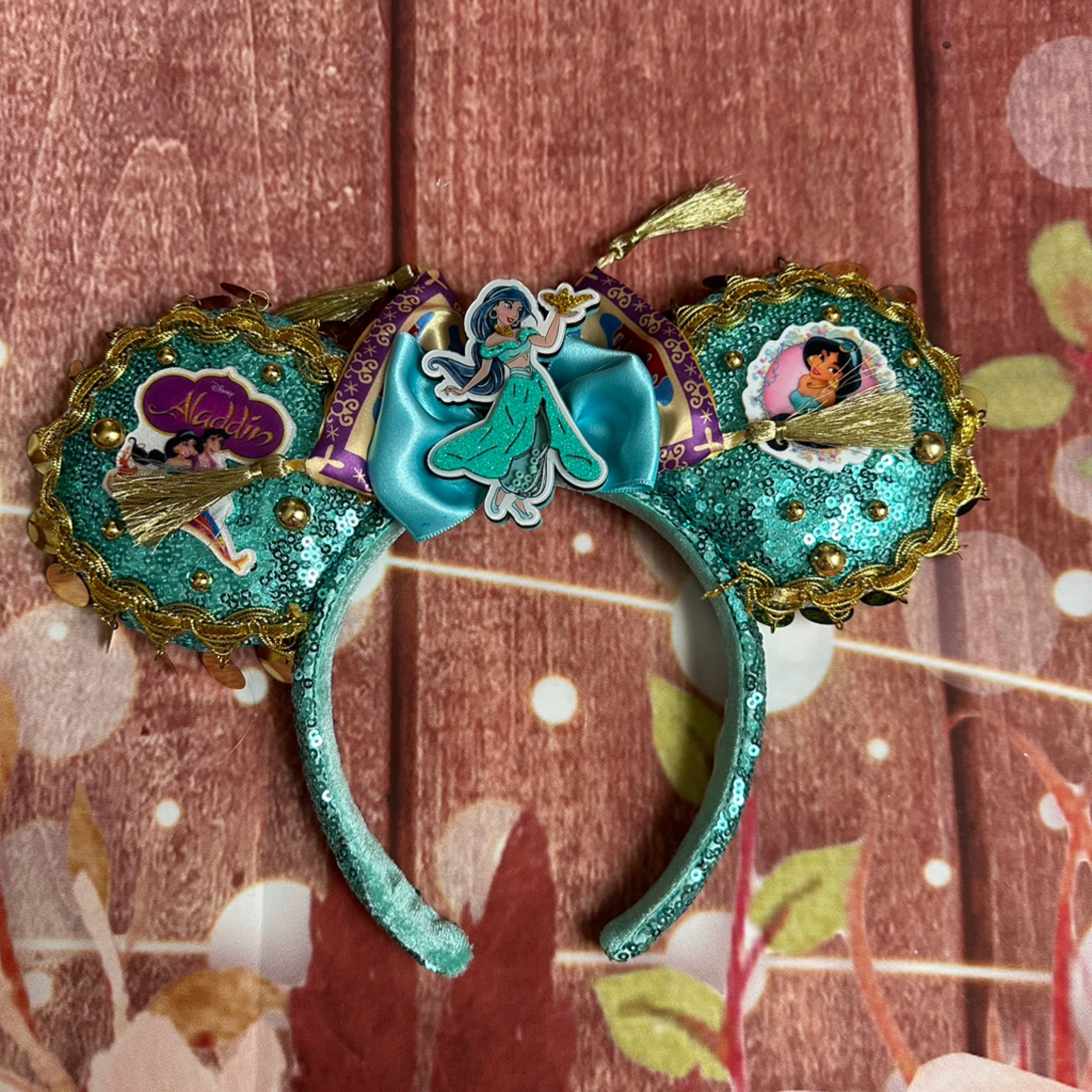 Mouse ears