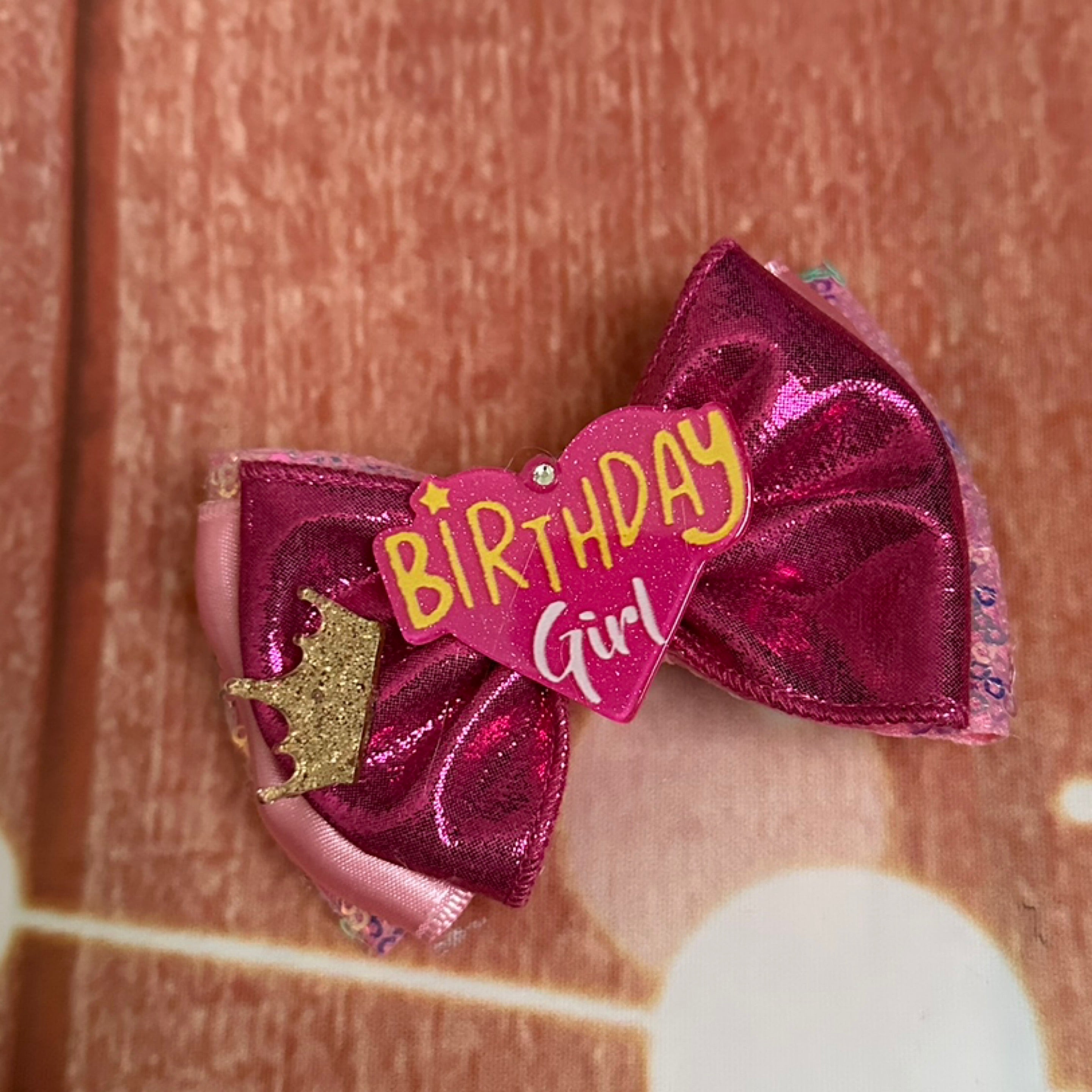 Birthday piggy size clip