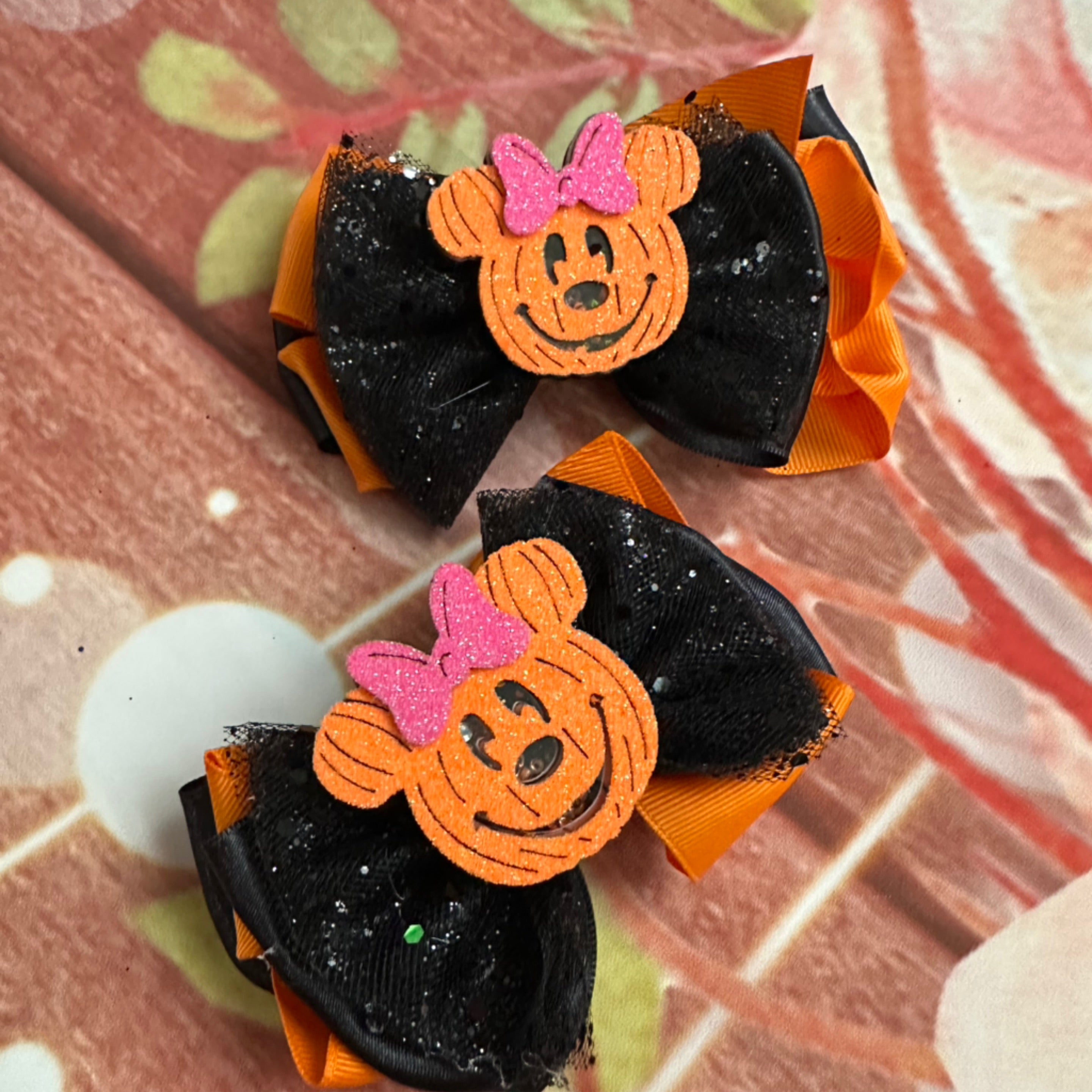 Minnie Mouse Halloween pigtail set