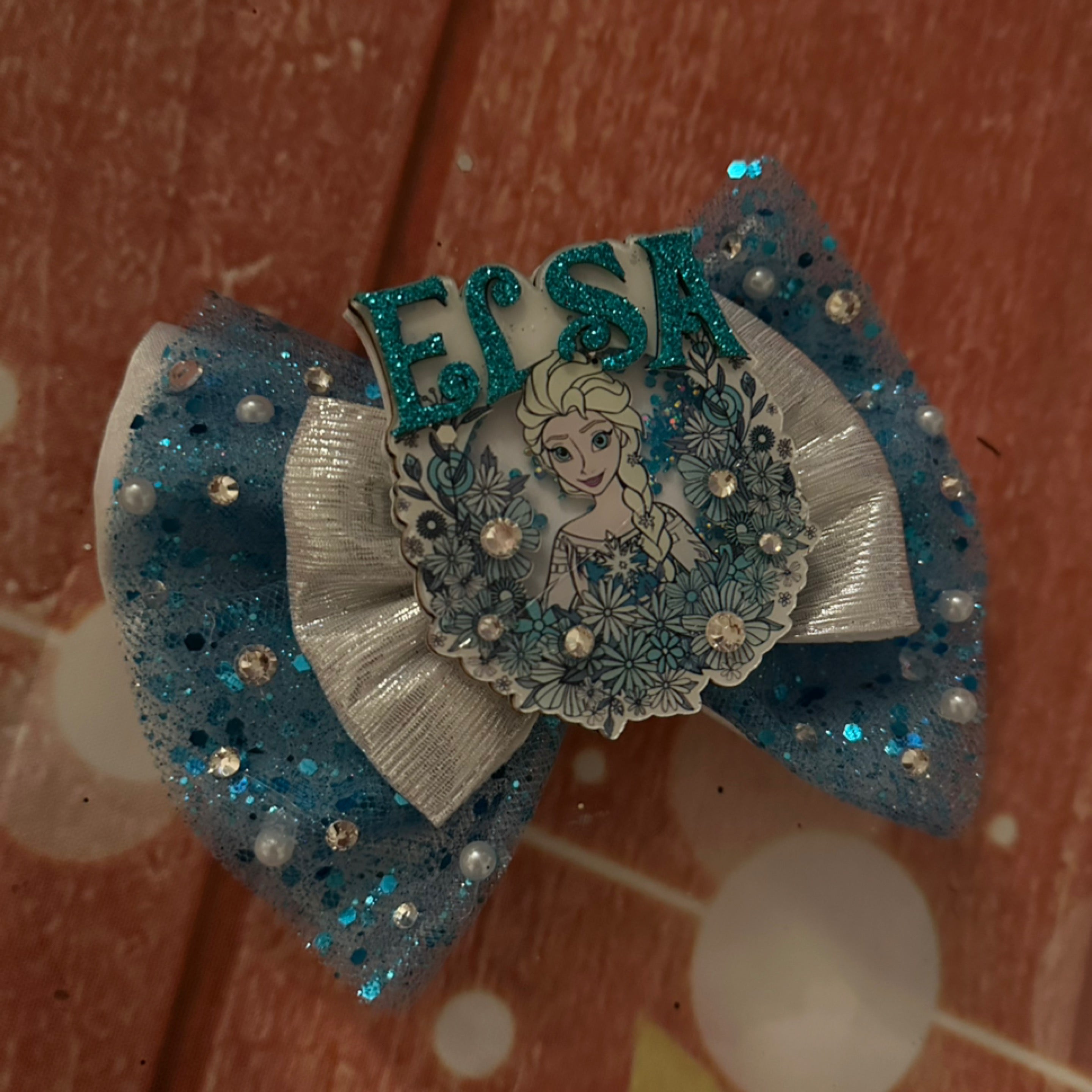 Elsa 5 inch bow