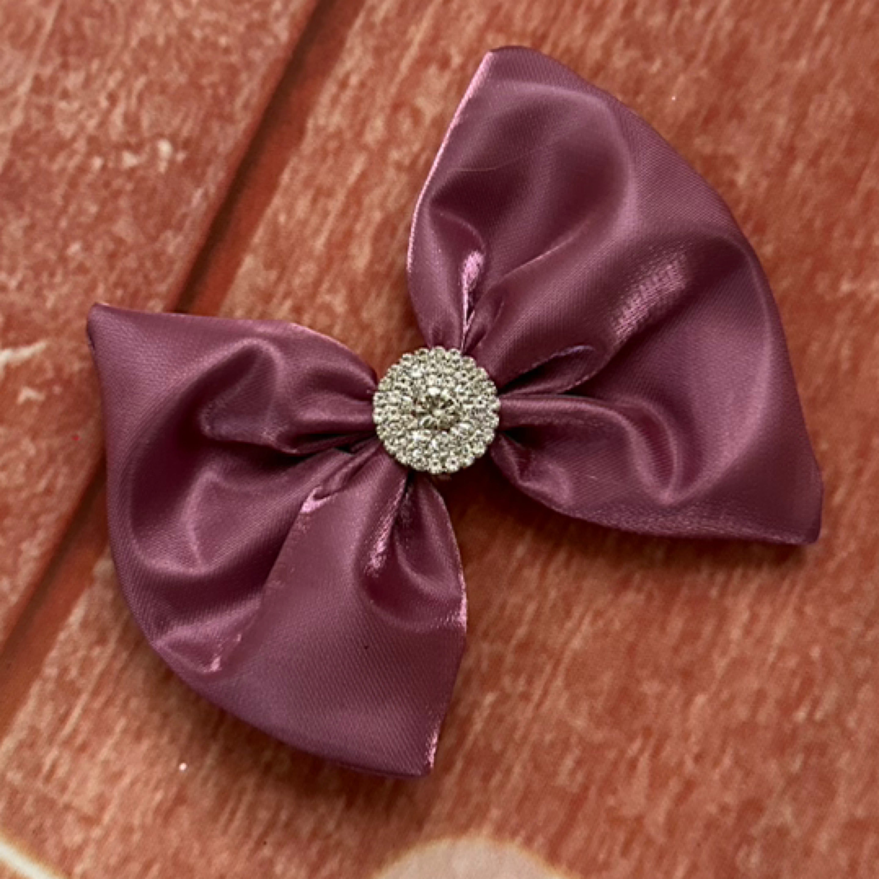 Piggy size liquid satin clip