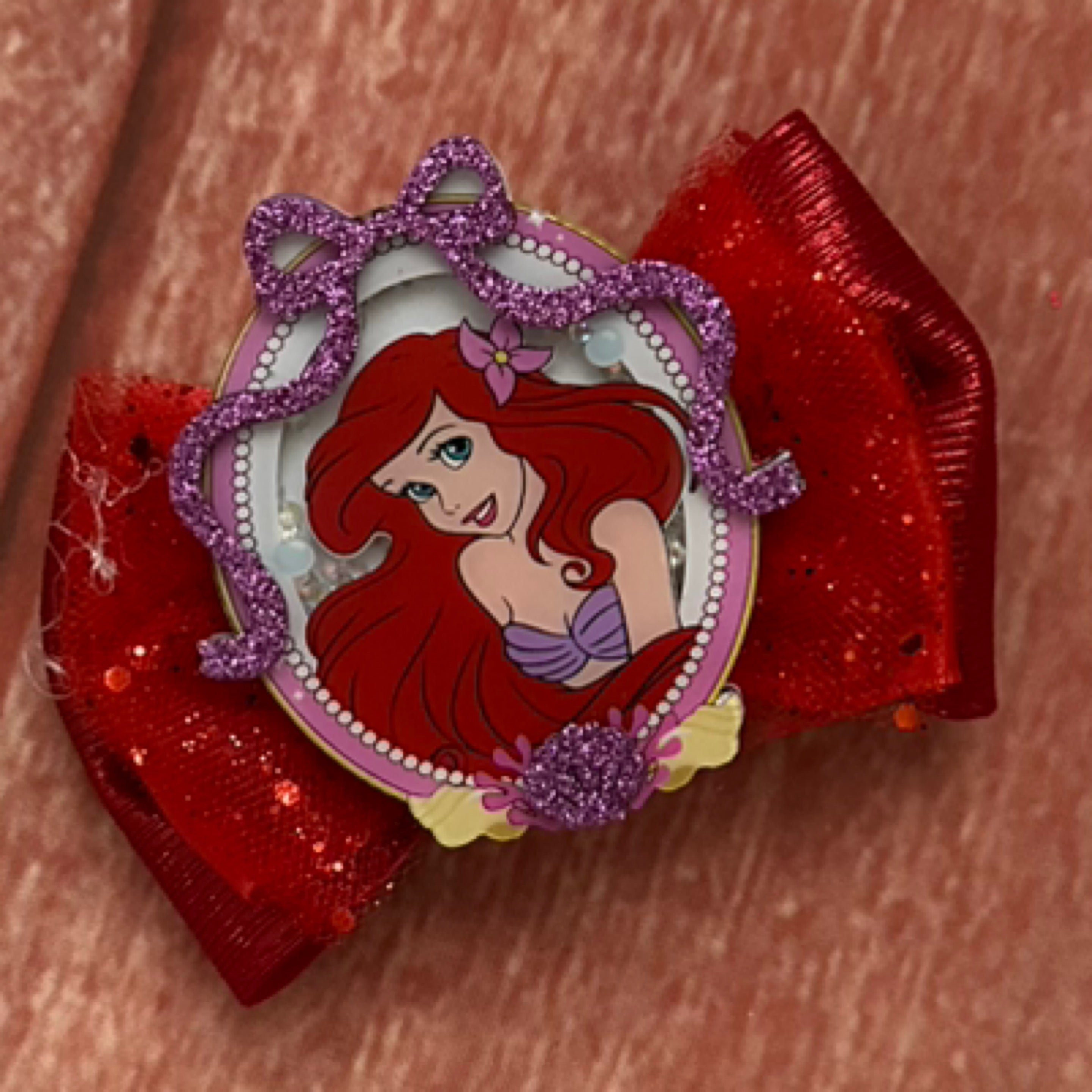 Piggy size Ariel clip