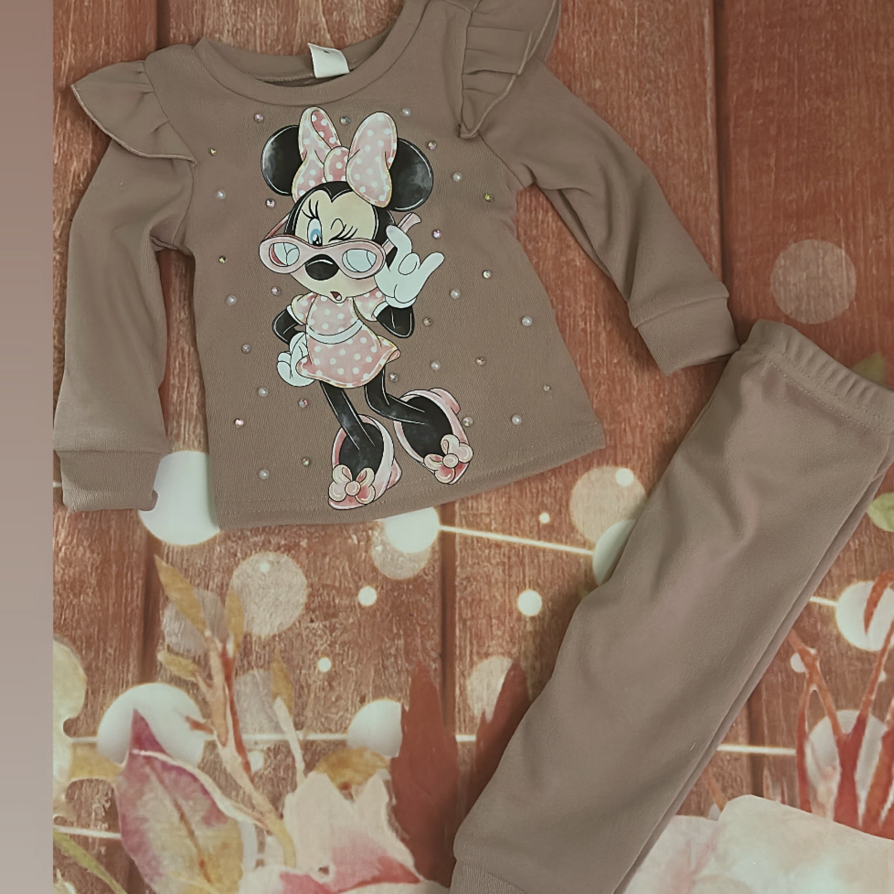 6/9 months lounge set