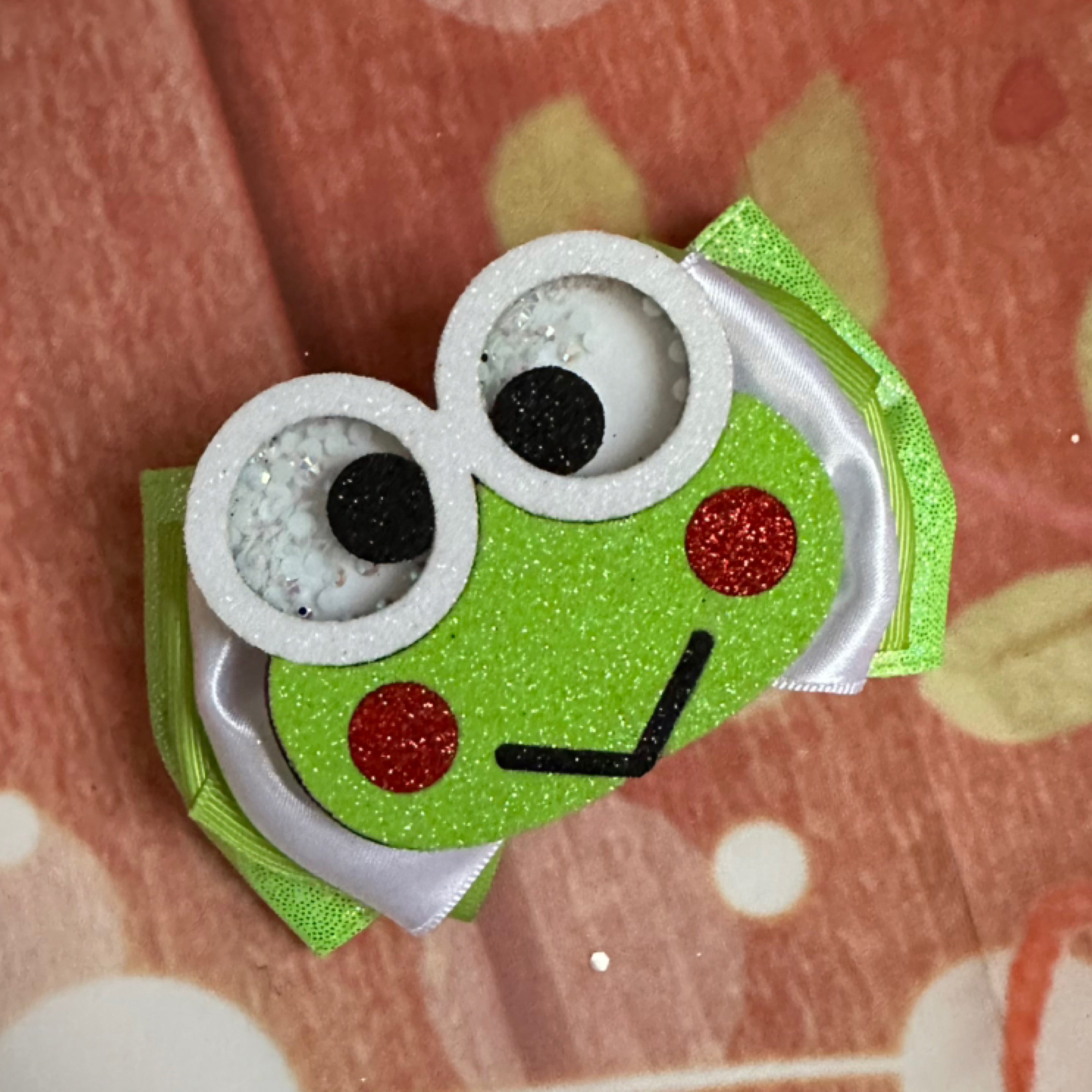 Kerropi piggy bow