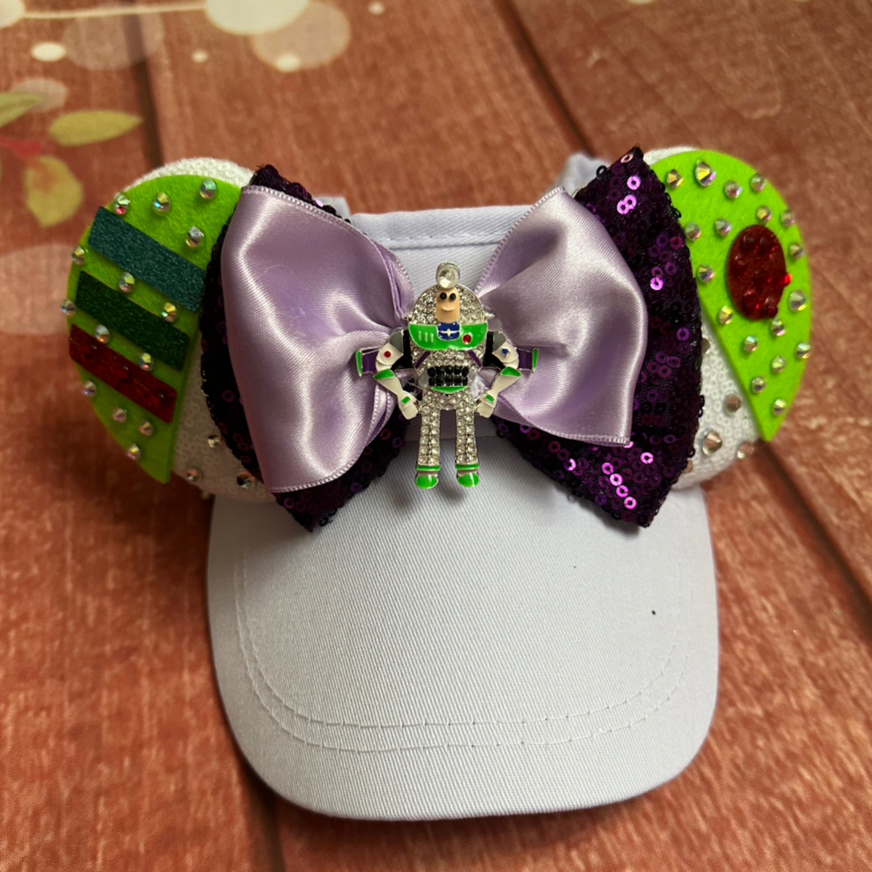 Visor hat