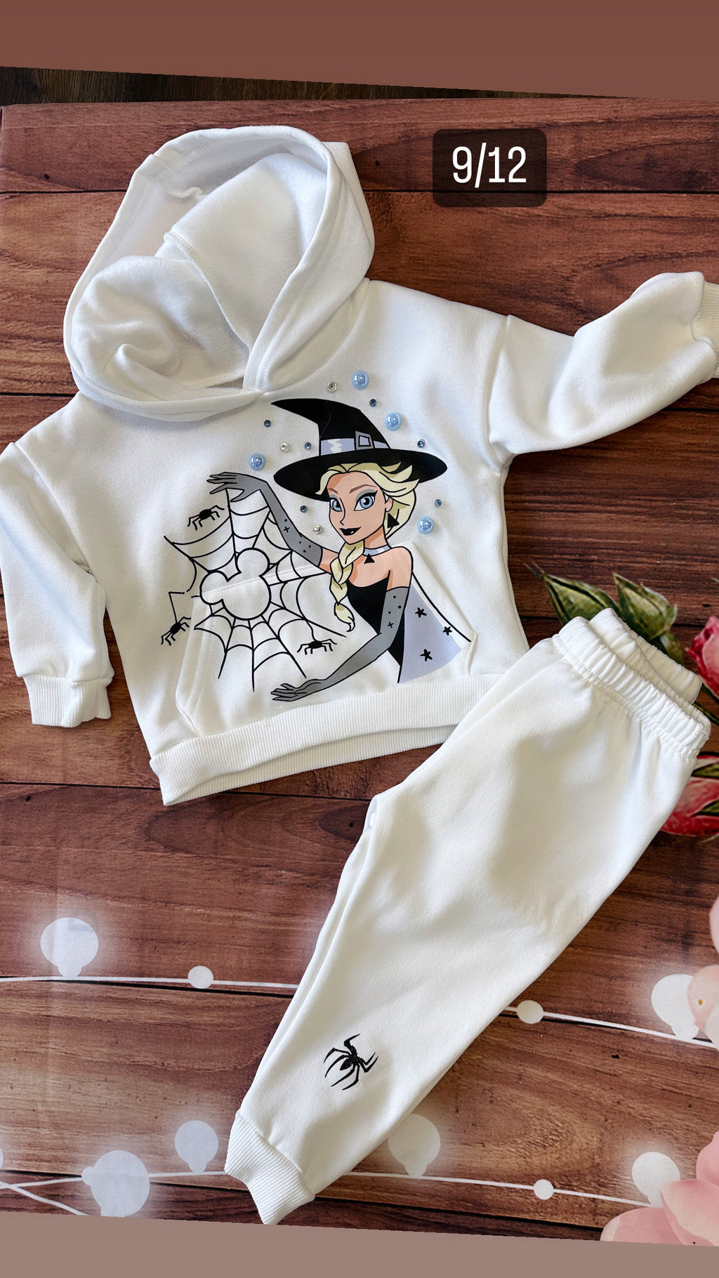9/12 frozen Elsa sweatshirt set. SALE