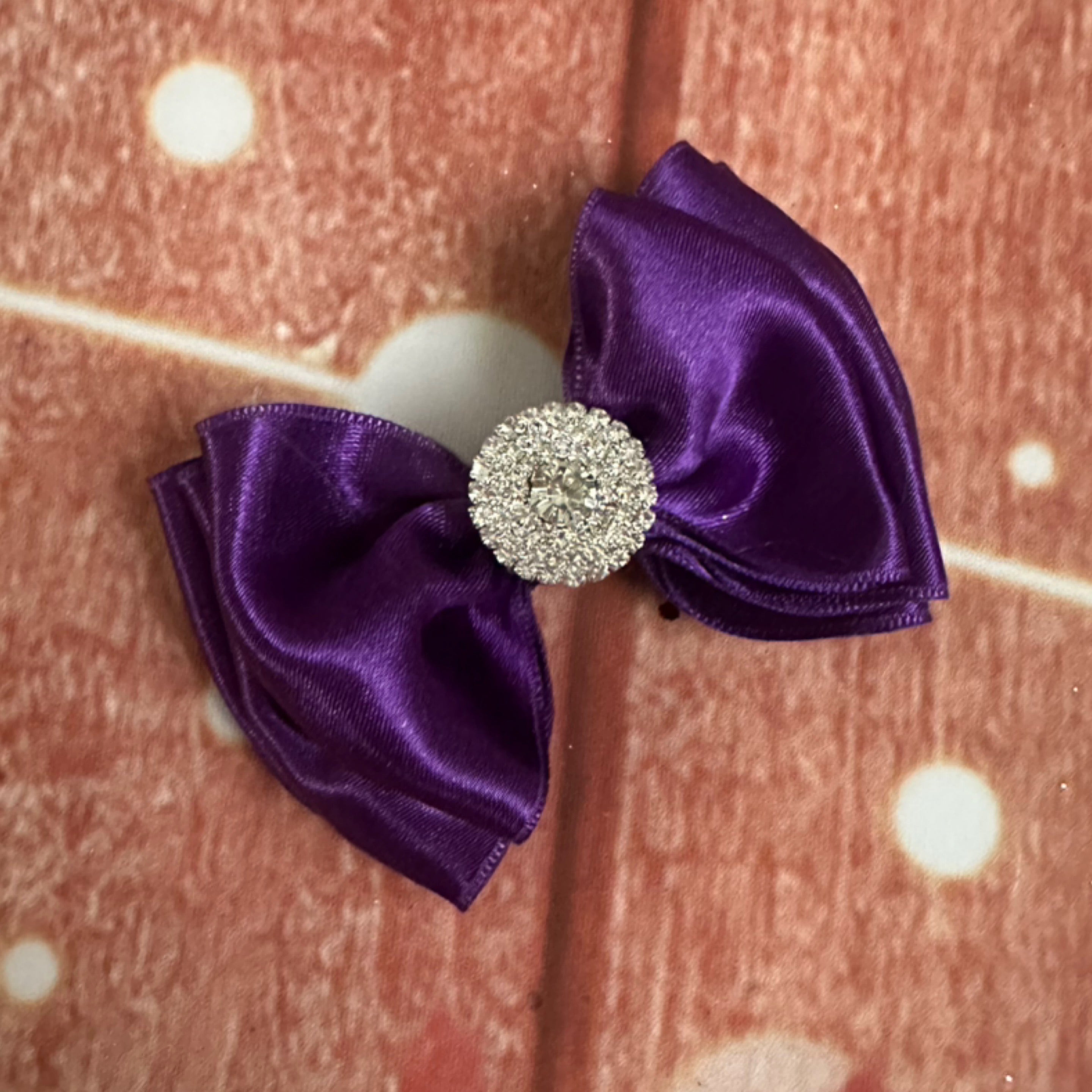 Single plum piggy clip