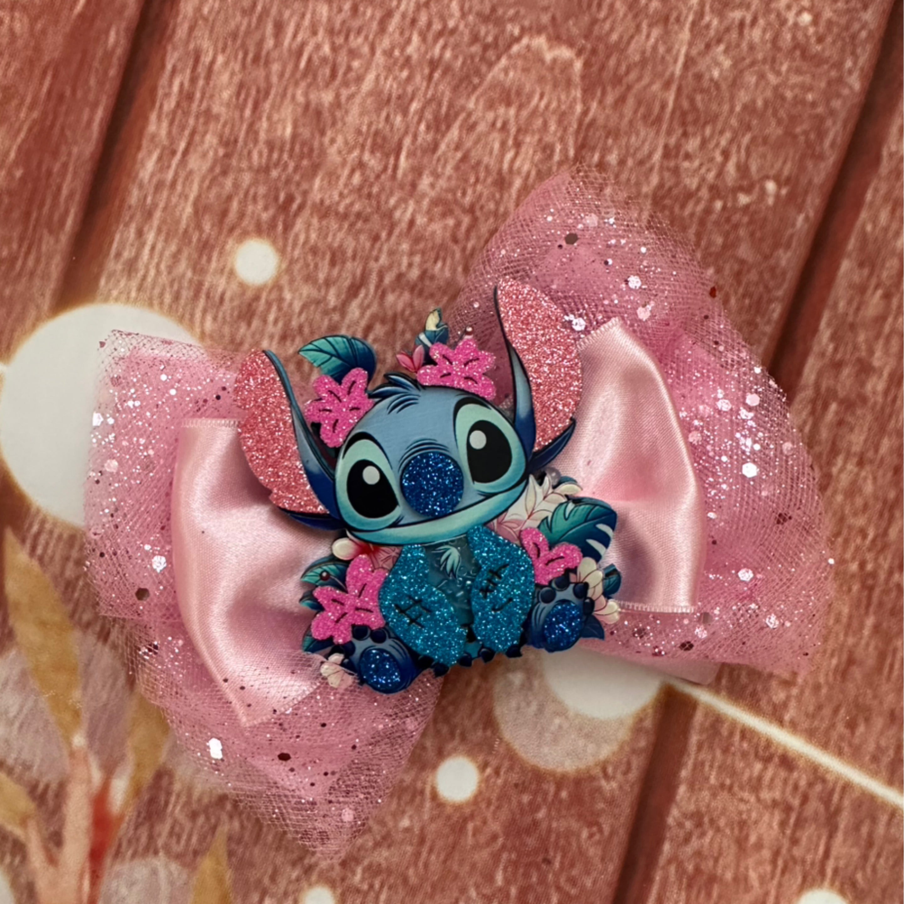 Stitch 5 inch bow