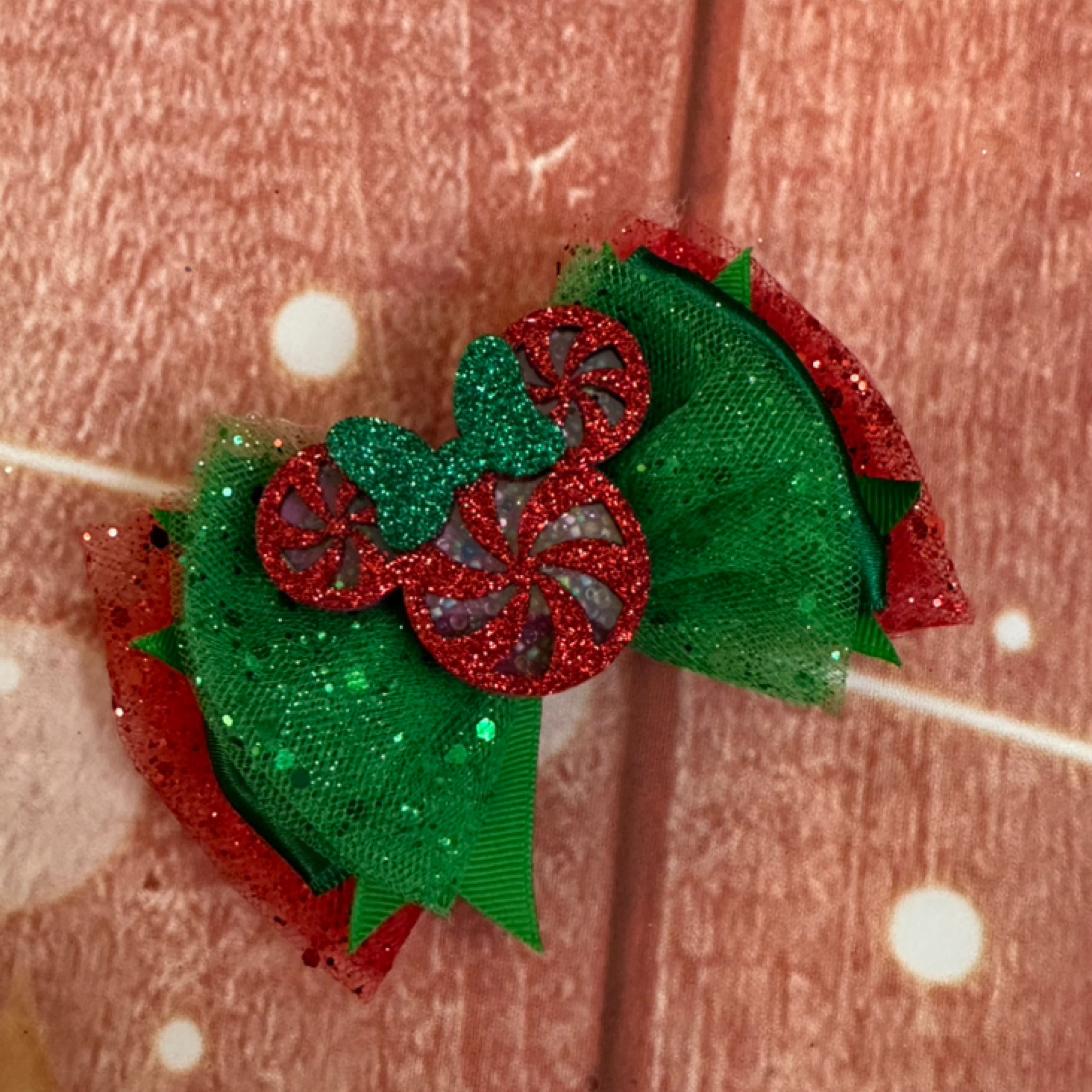 Piggy size Disney Christmas hair bow