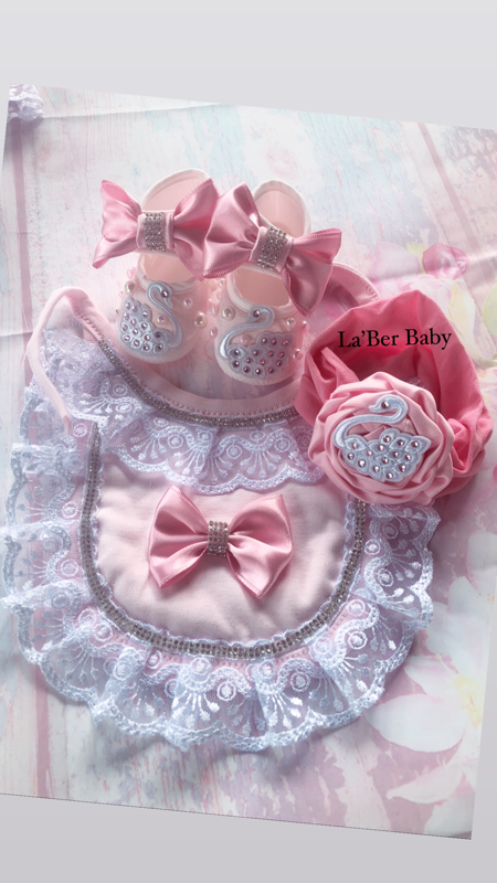 The complete swan set