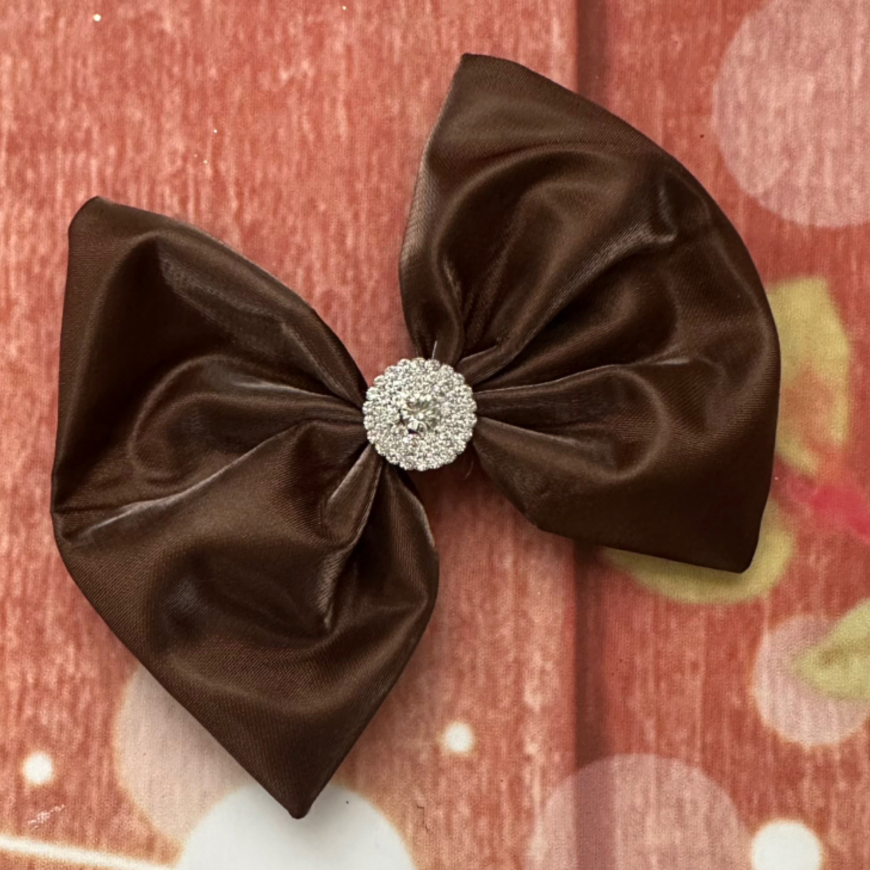 Liquid satin 5 inch hair clip