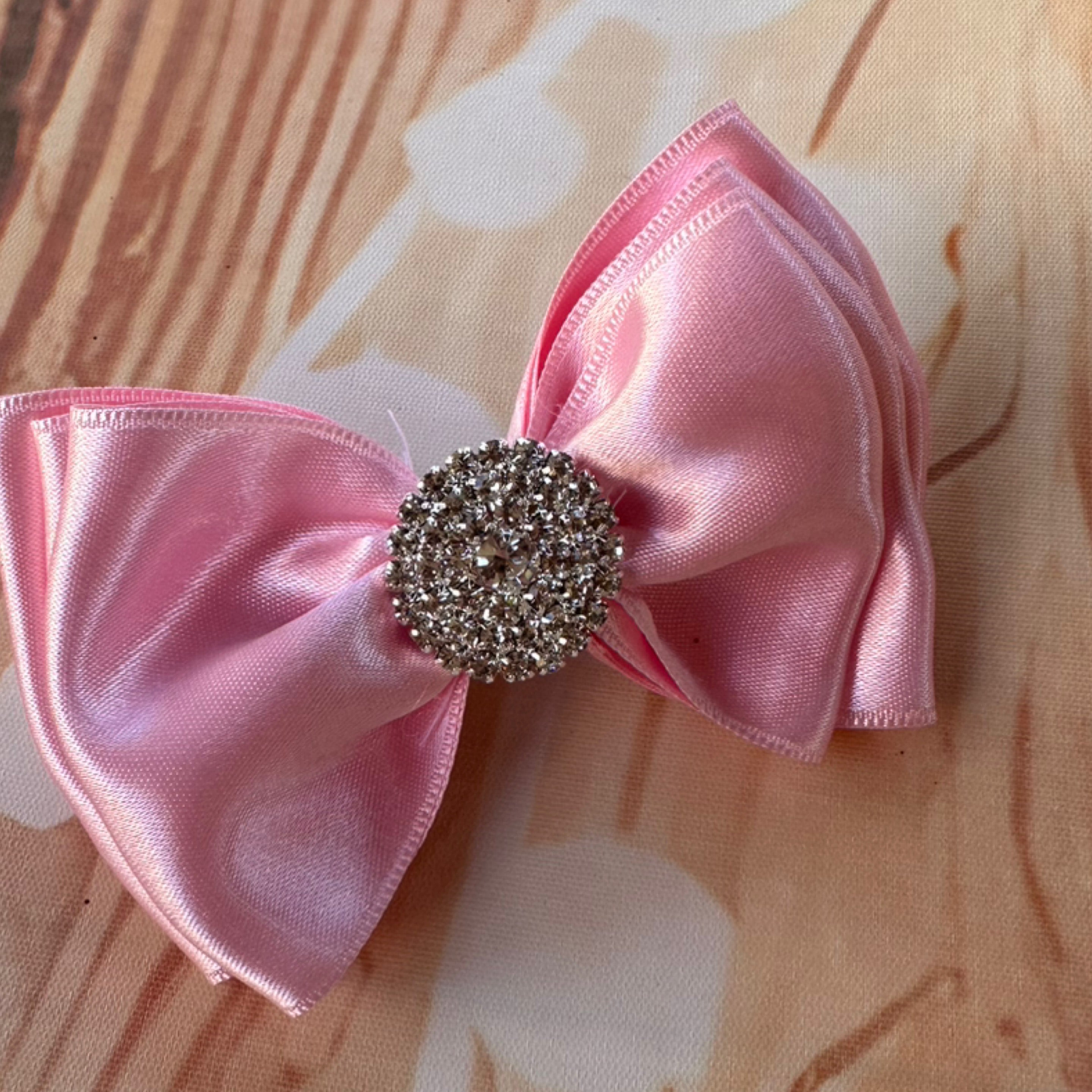 Pink single piggy clip
