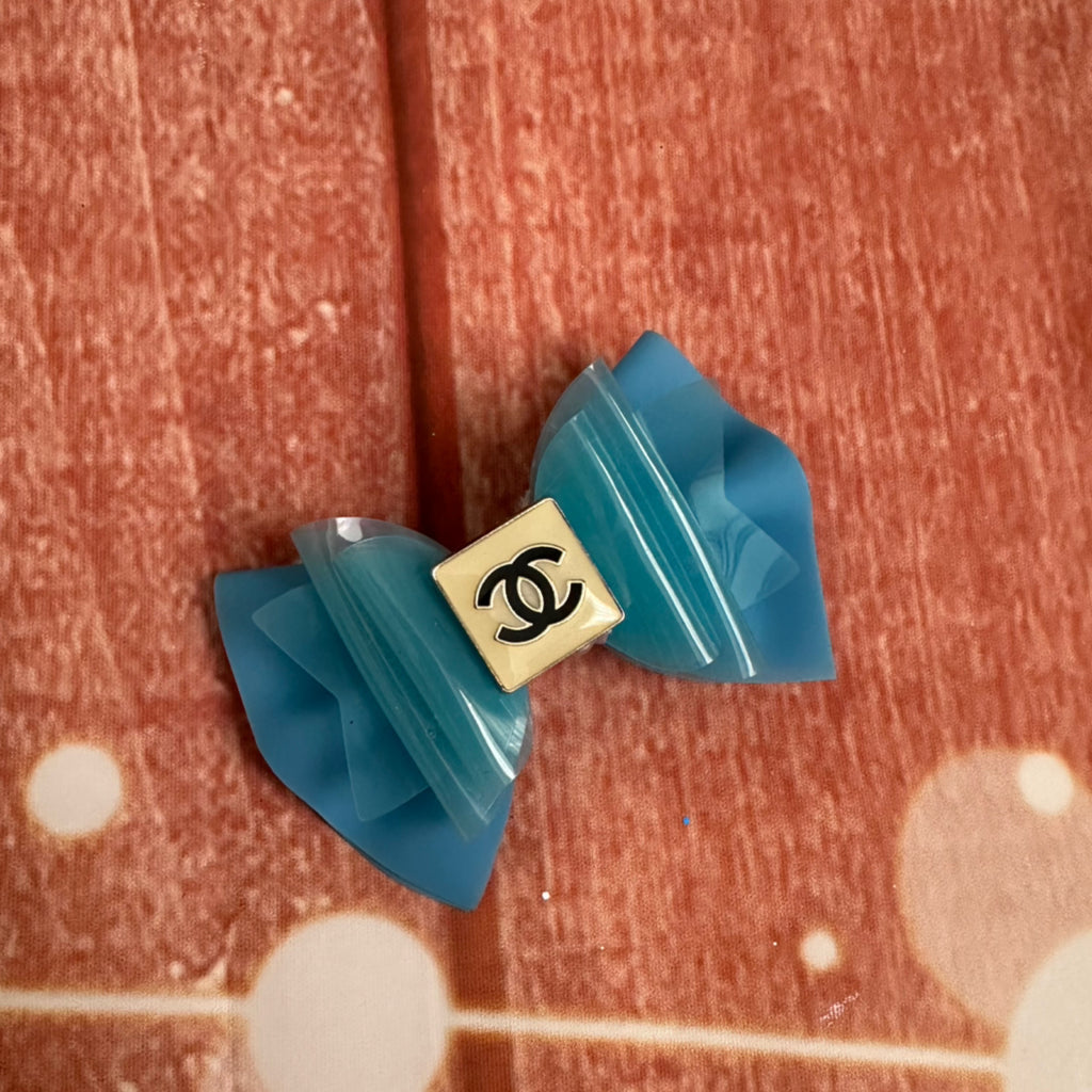 Cc piggy pool bow