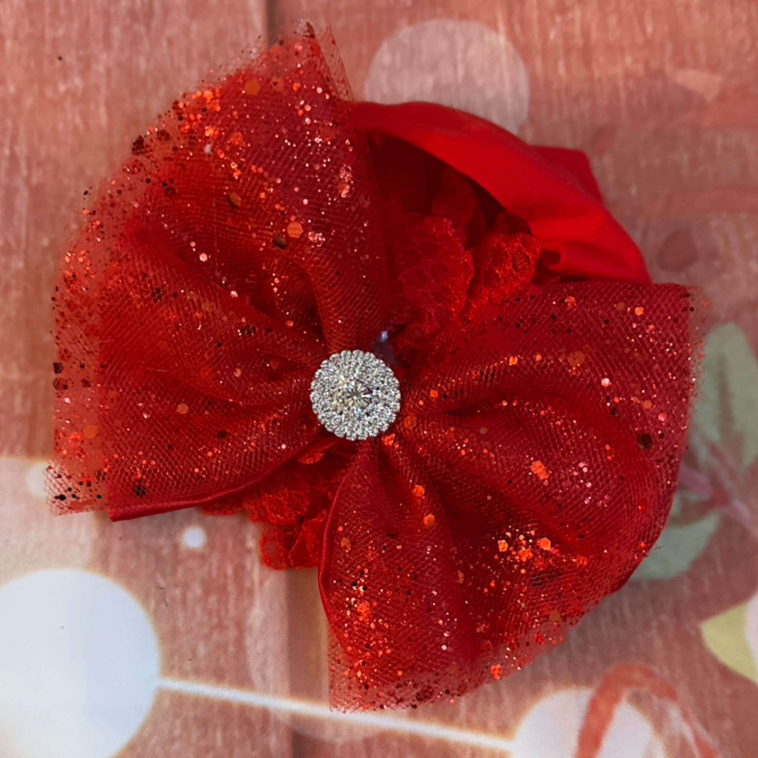 Red tulle bow