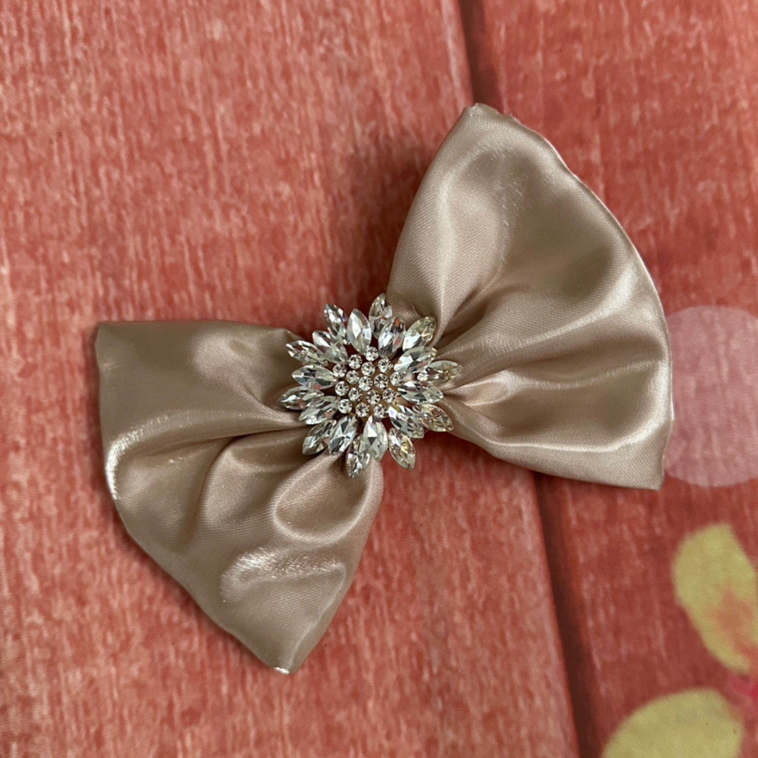 Liquid satin 5 inch bow