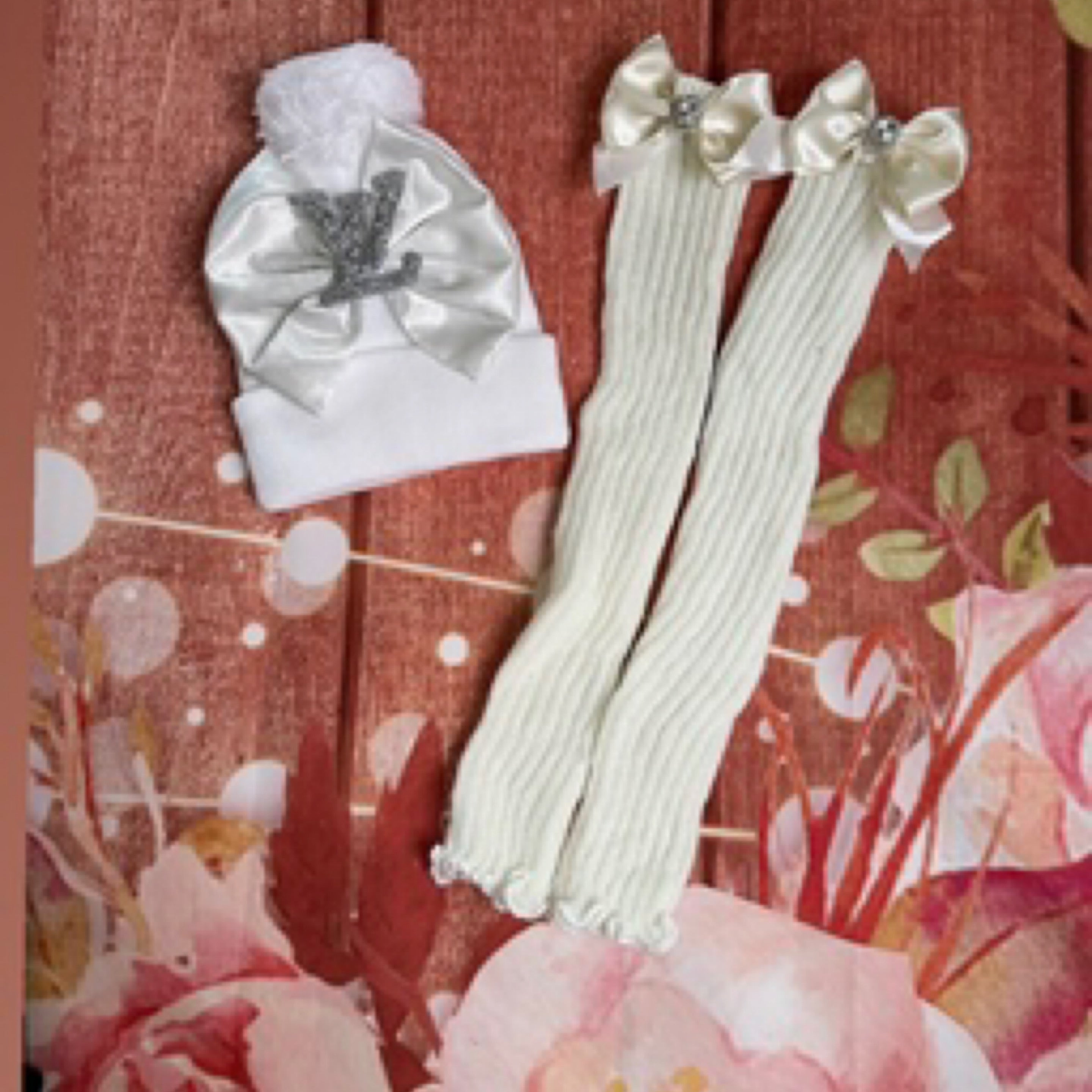 1-3y hat and leg warmer set