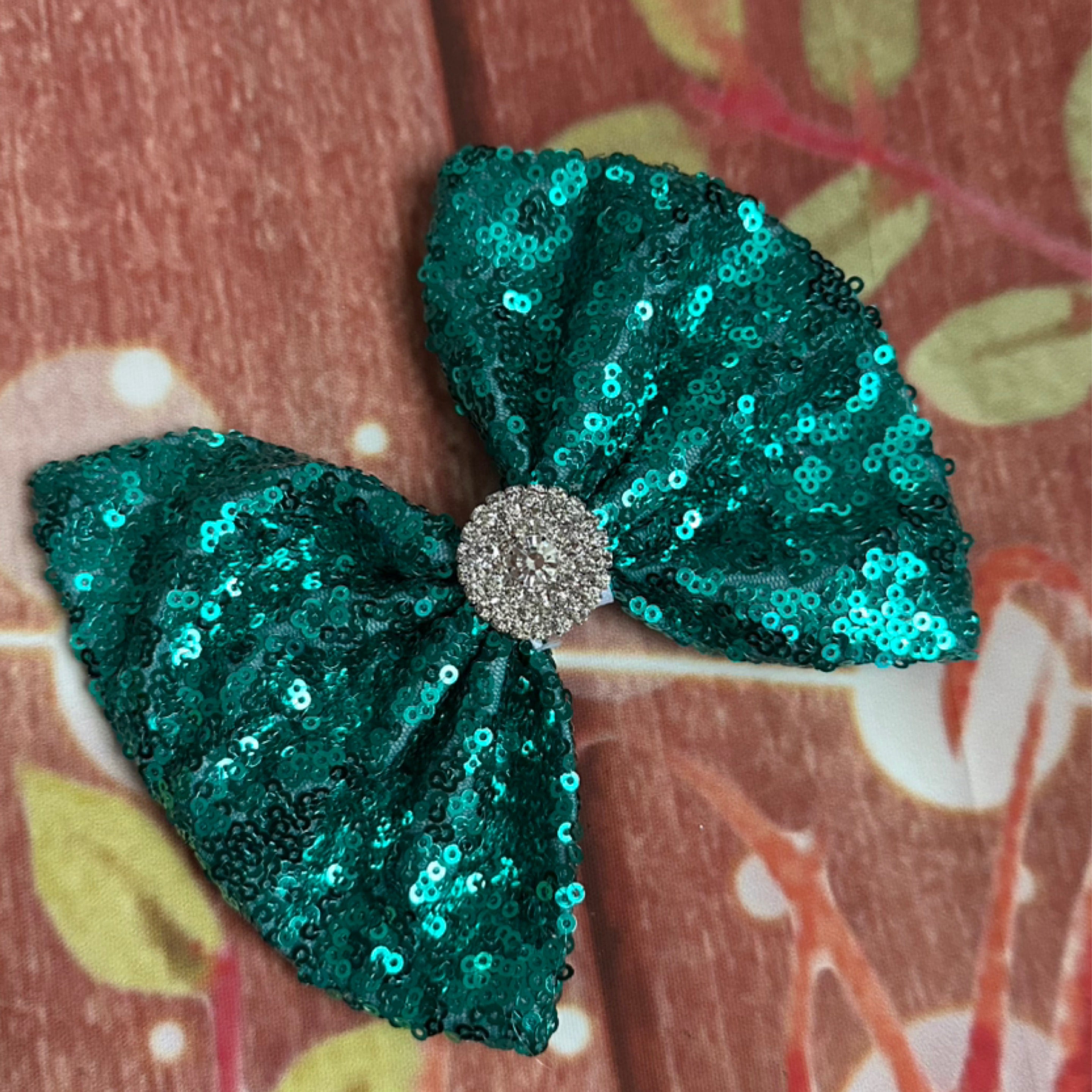 6 inch mermaid green sequin clip